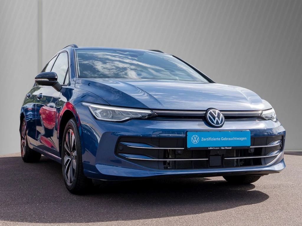 Volkswagen-Golf-image-2