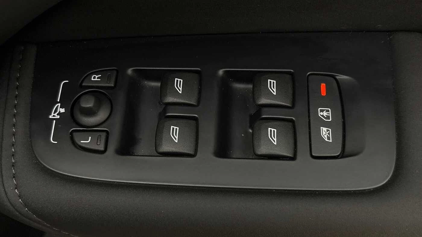 Volvo-XC60-image-24
