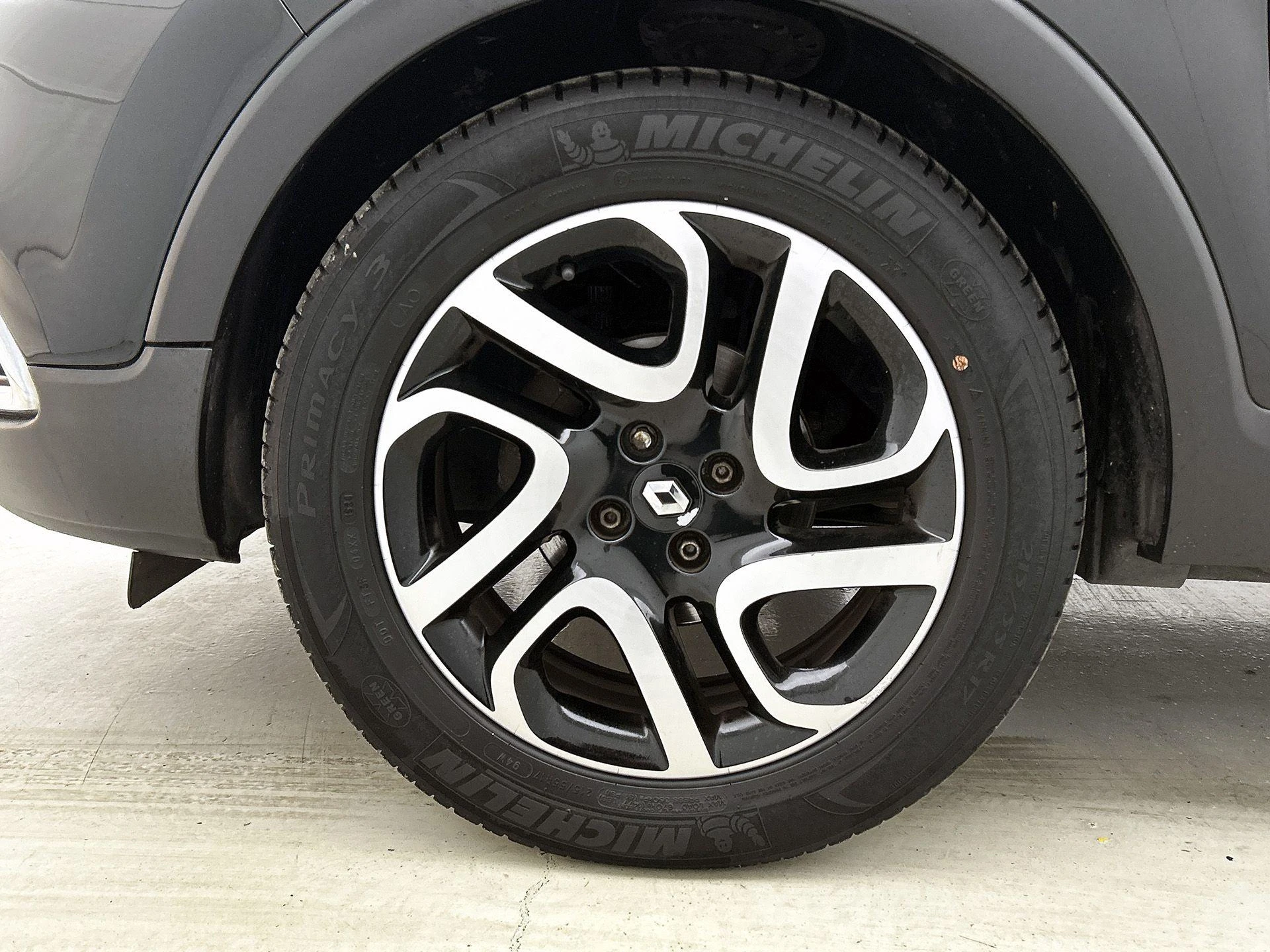 Renault-Captur-image-28