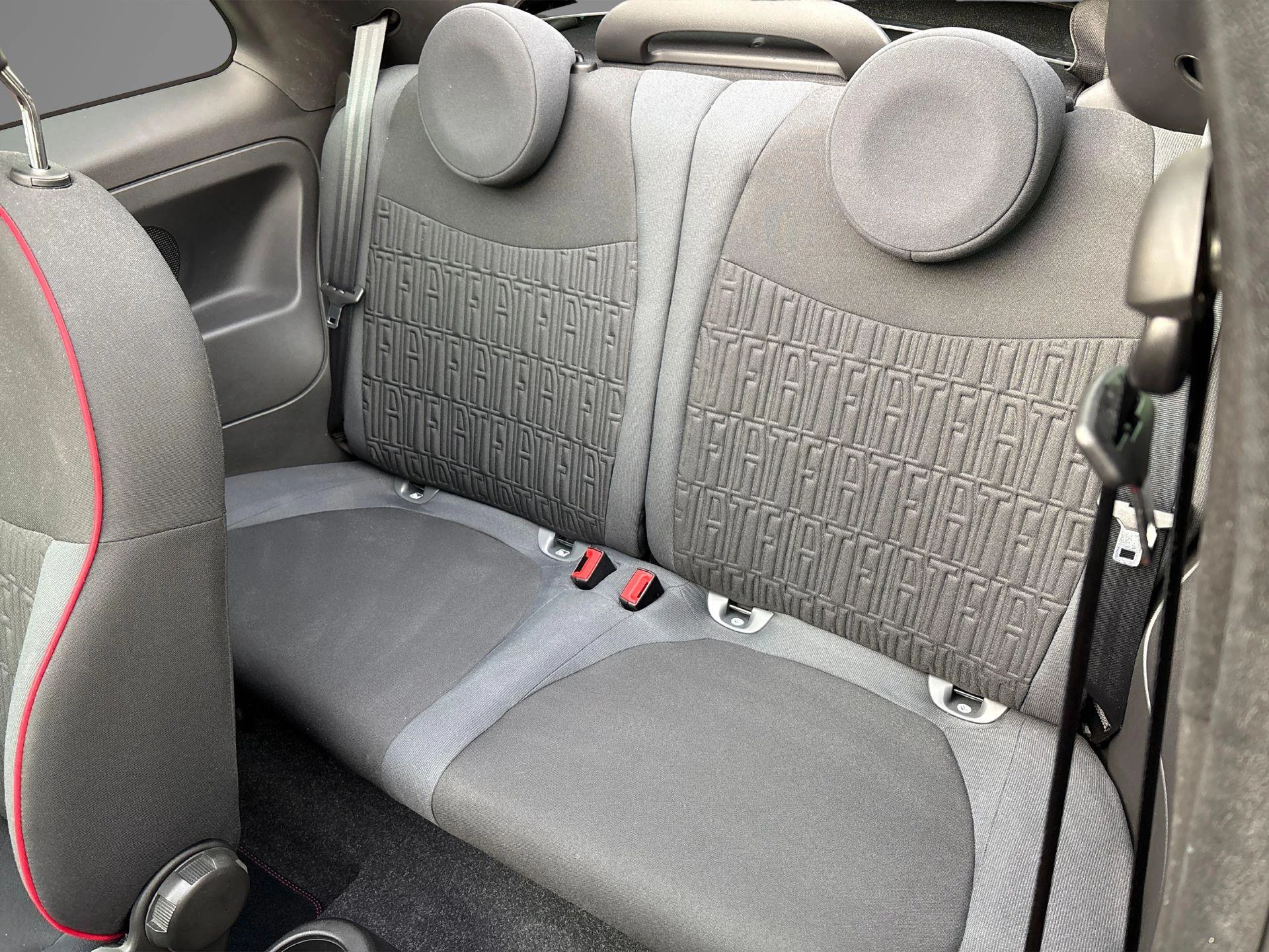 Fiat 500C 1.0 Hybrid RED