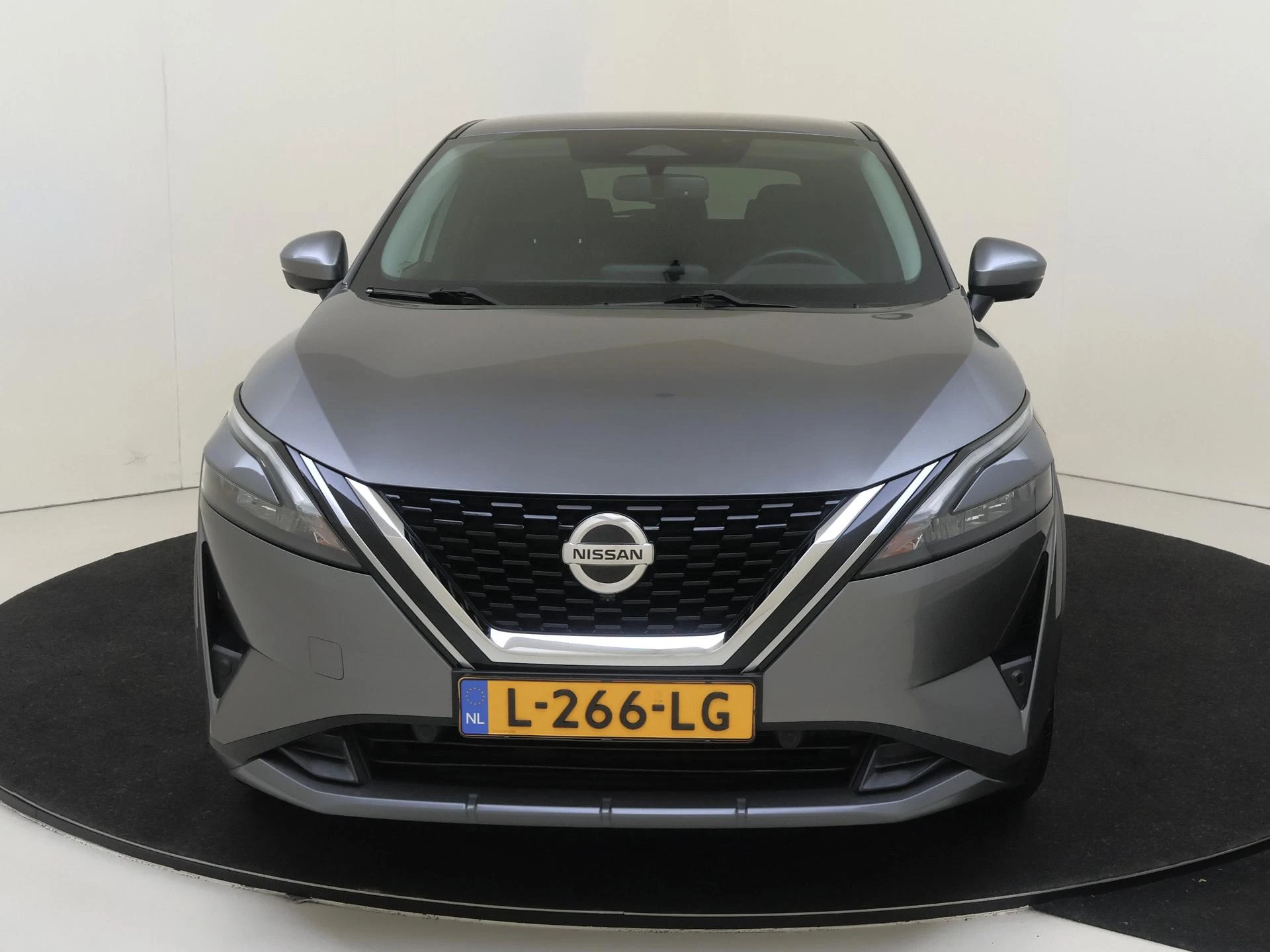 Nissan-QASHQAI-image-5