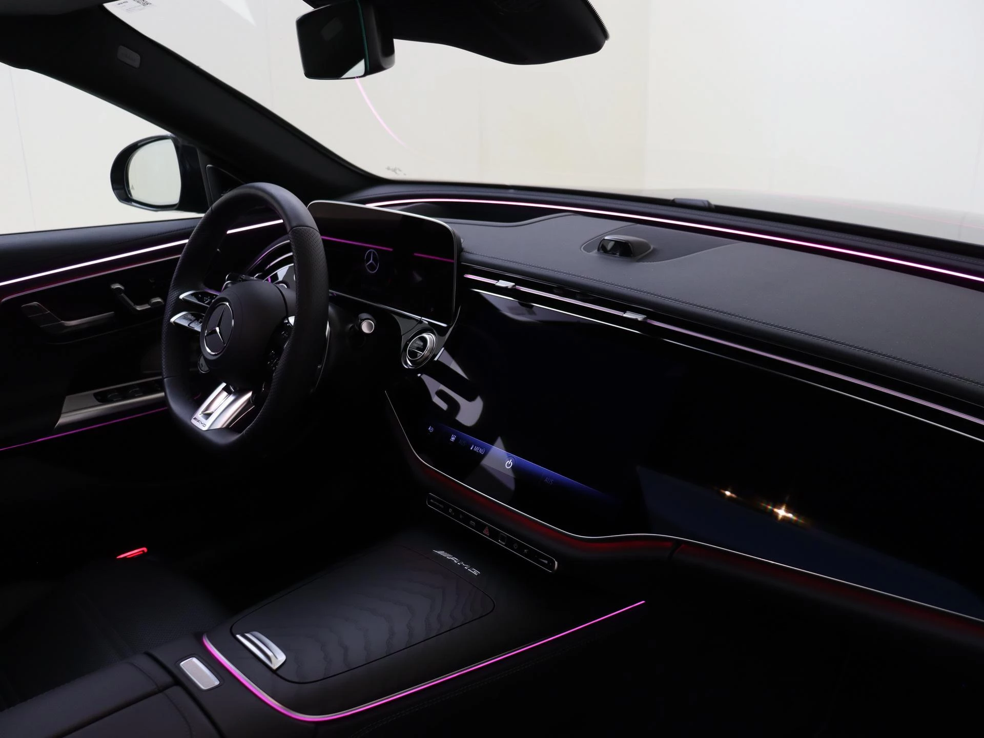 Mercedes-Benz-E-Klasse-image-13