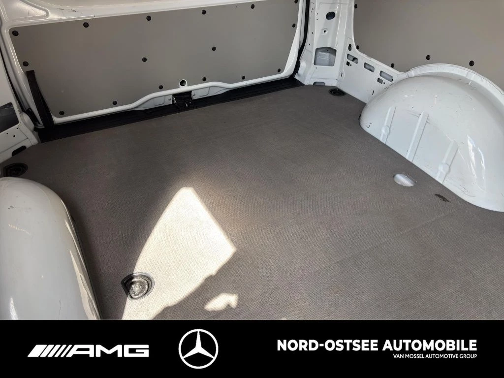 Mercedes-Benz Vito 116 NEUES MODELL AHK NAVI KAMERA TEMPOMAT