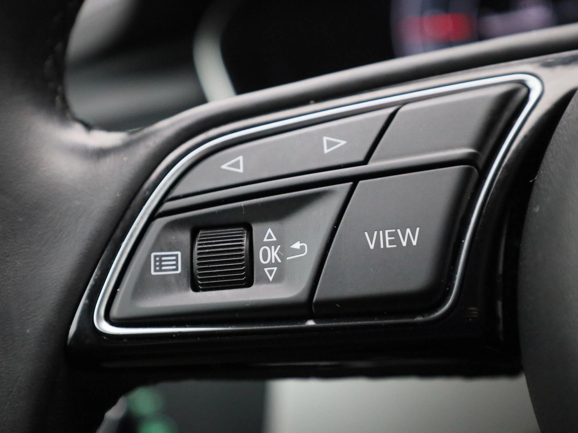 Audi-A4-image-18