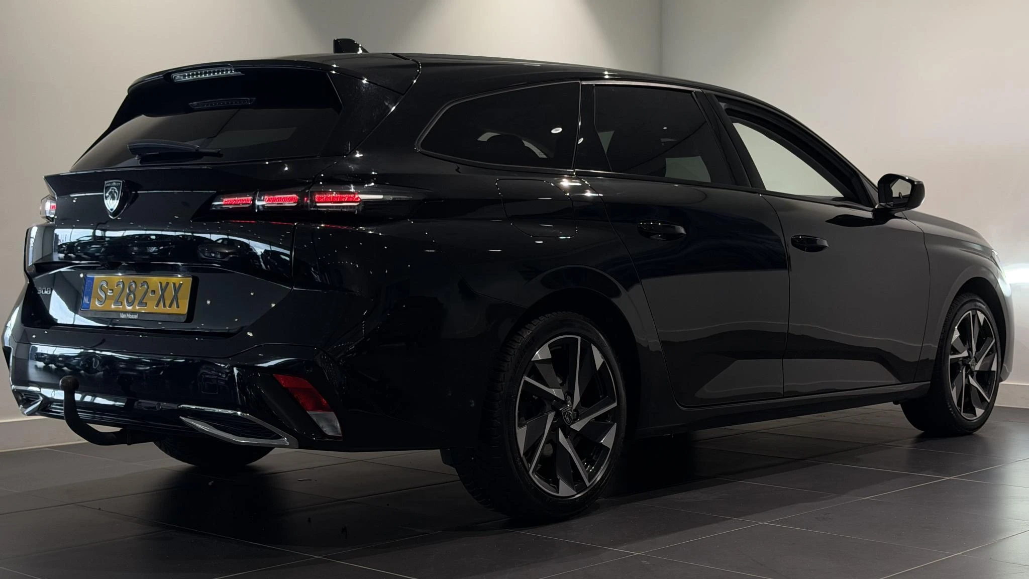 Peugeot-308-image-15