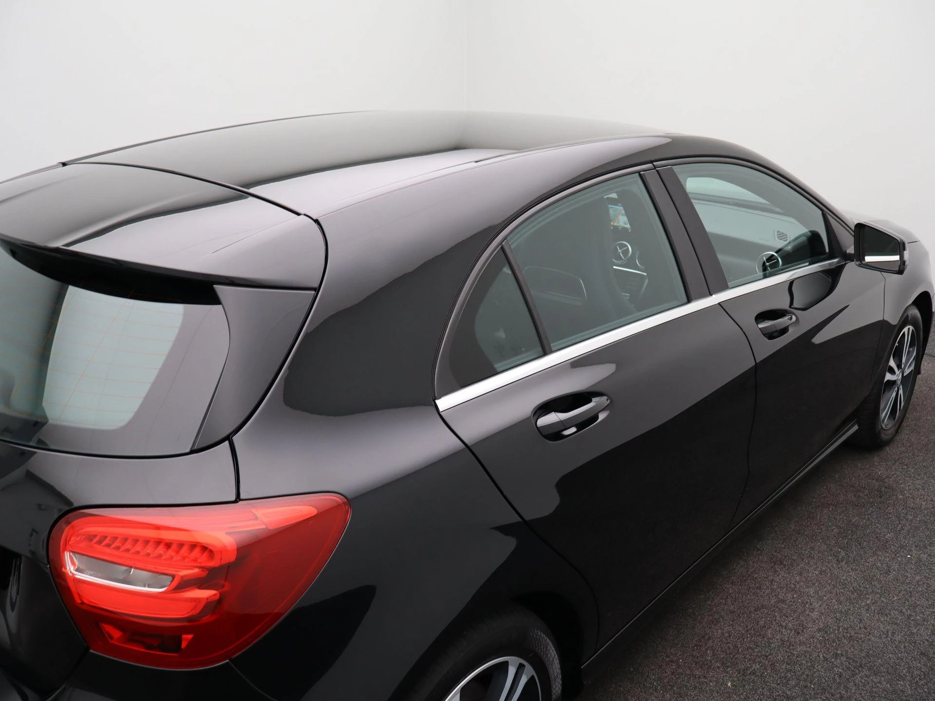 Mercedes-Benz-A-Klasse-image-37