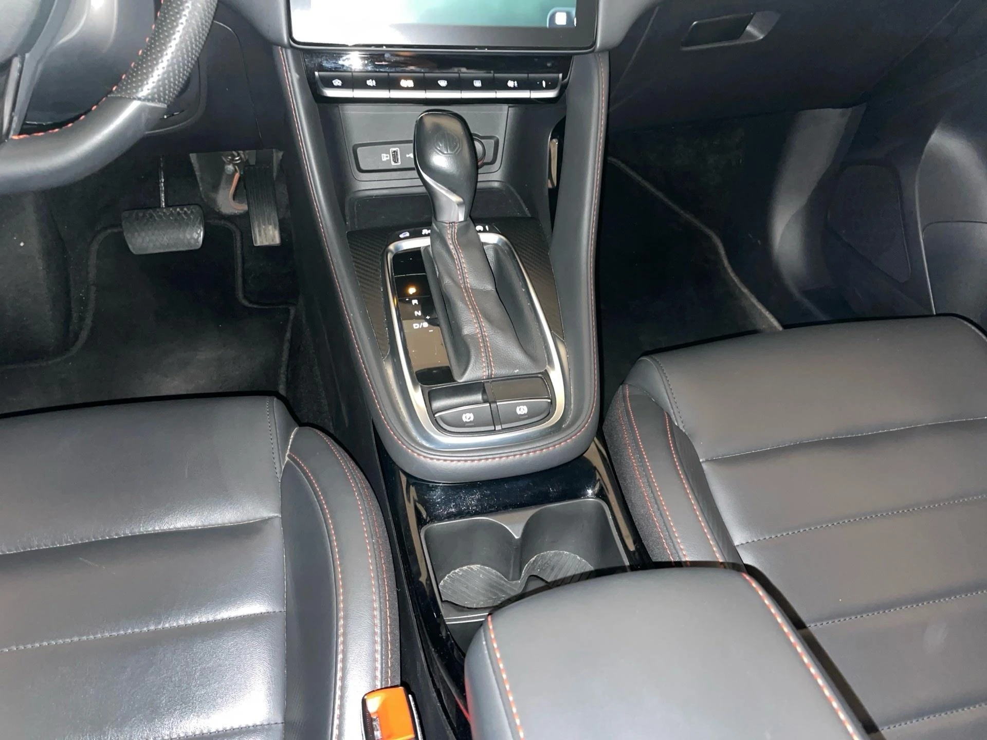 MG-ZS-image-9
