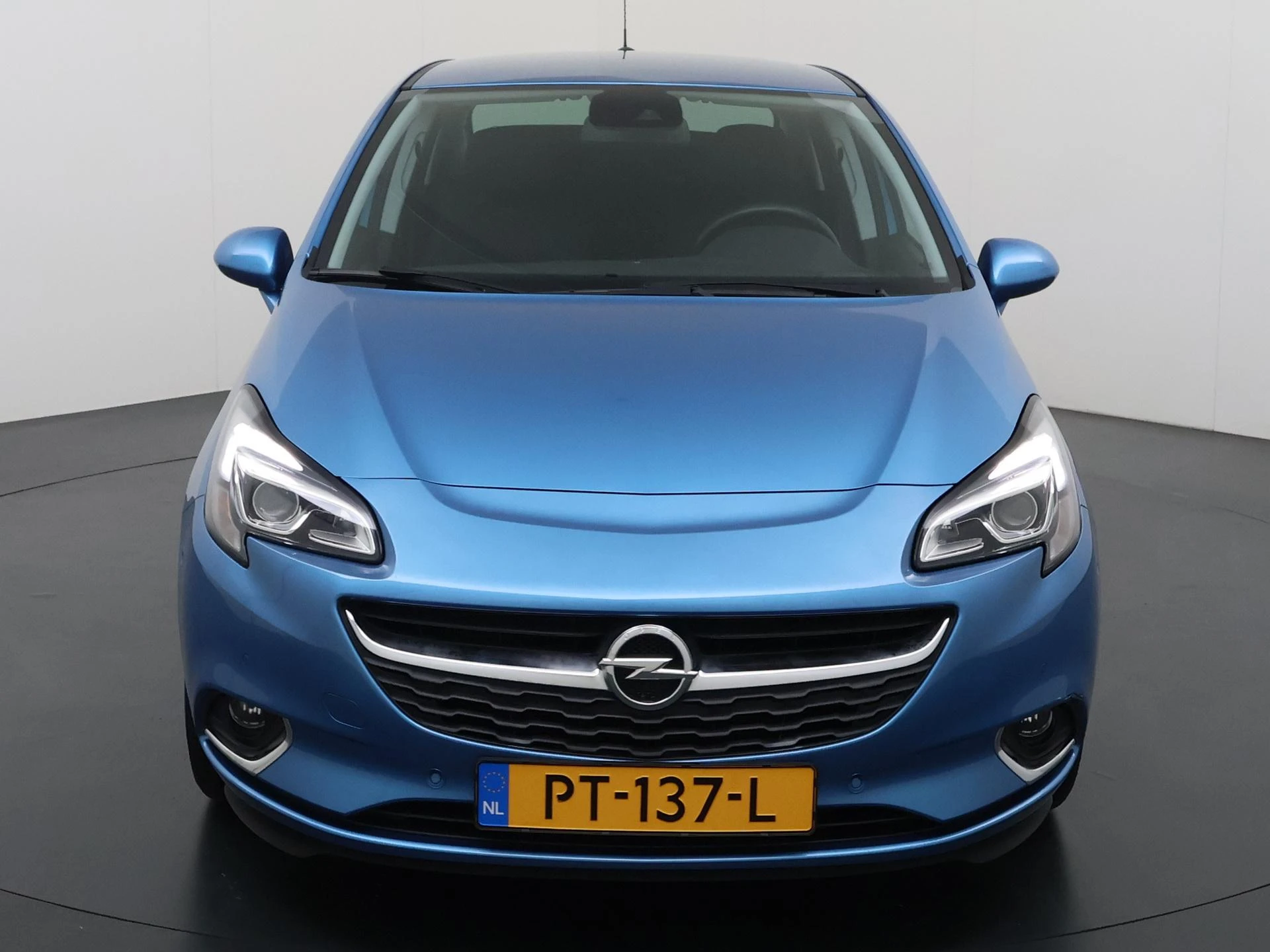 Opel-Corsa-image-1