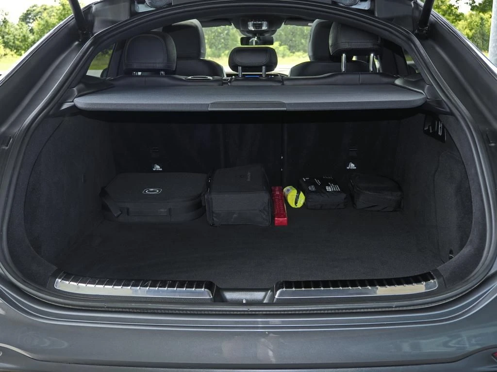 Mercedes-Benz-GLE 350 e-image-16