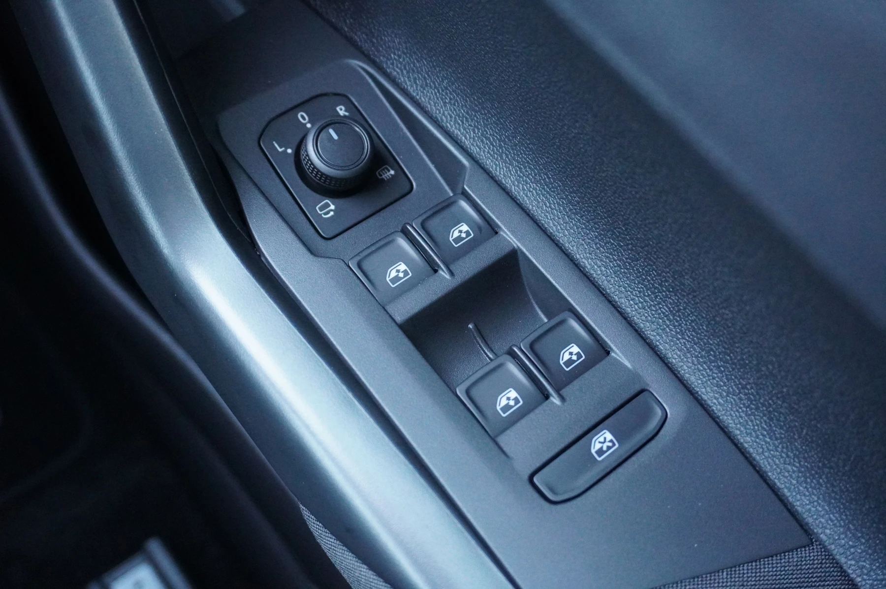 Volkswagen-Polo-image-33