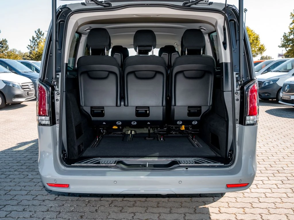 Mercedes-Benz-V-Klasse 220-image-15