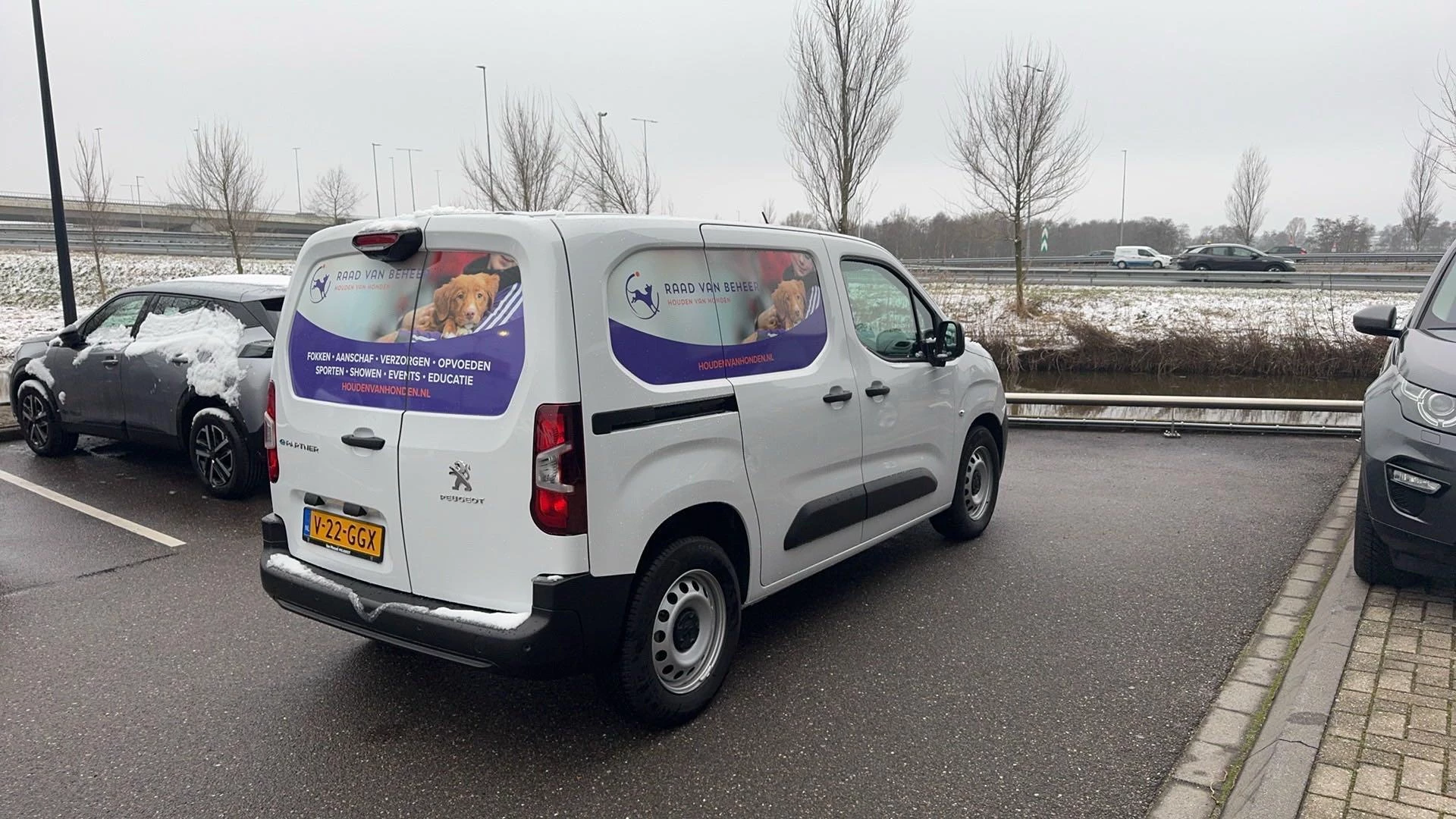 Peugeot-e-Partner-image-3