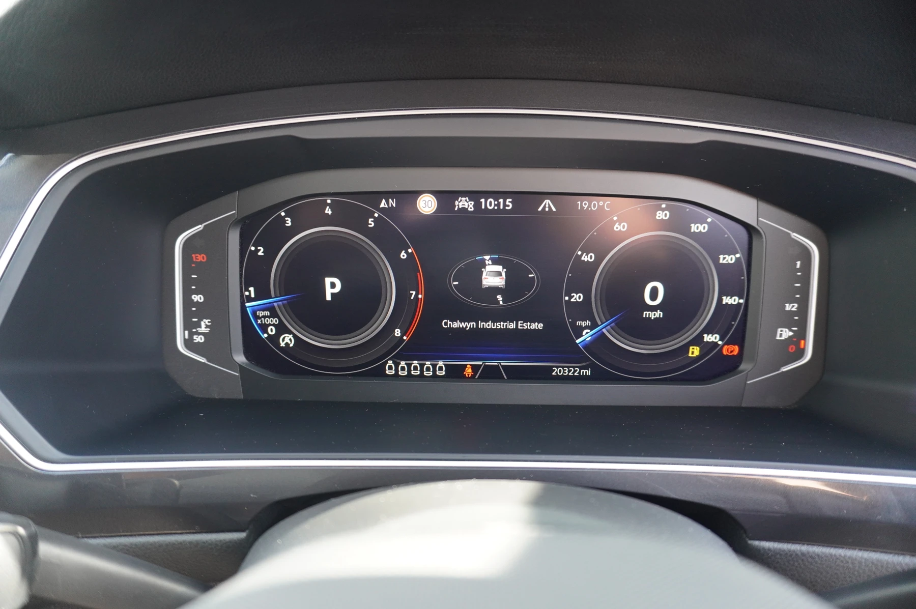 Volkswagen-Tiguan Allspace-image-9