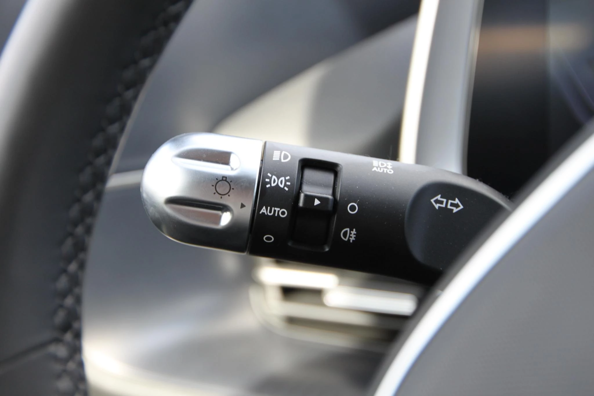Hyundai IONIQ 6 Core Plus 77kWh