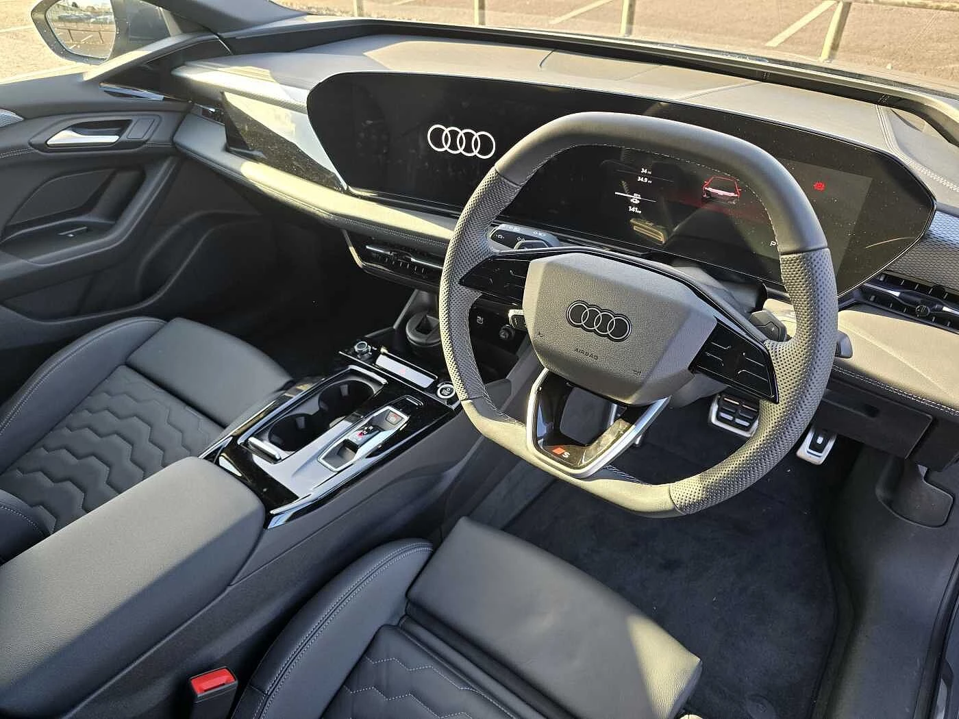 Audi-A6 Sportback e-tron-image-5