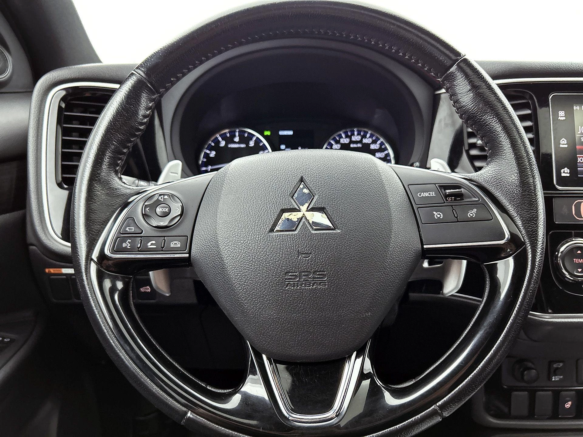 Mitsubishi-Outlander-image-31