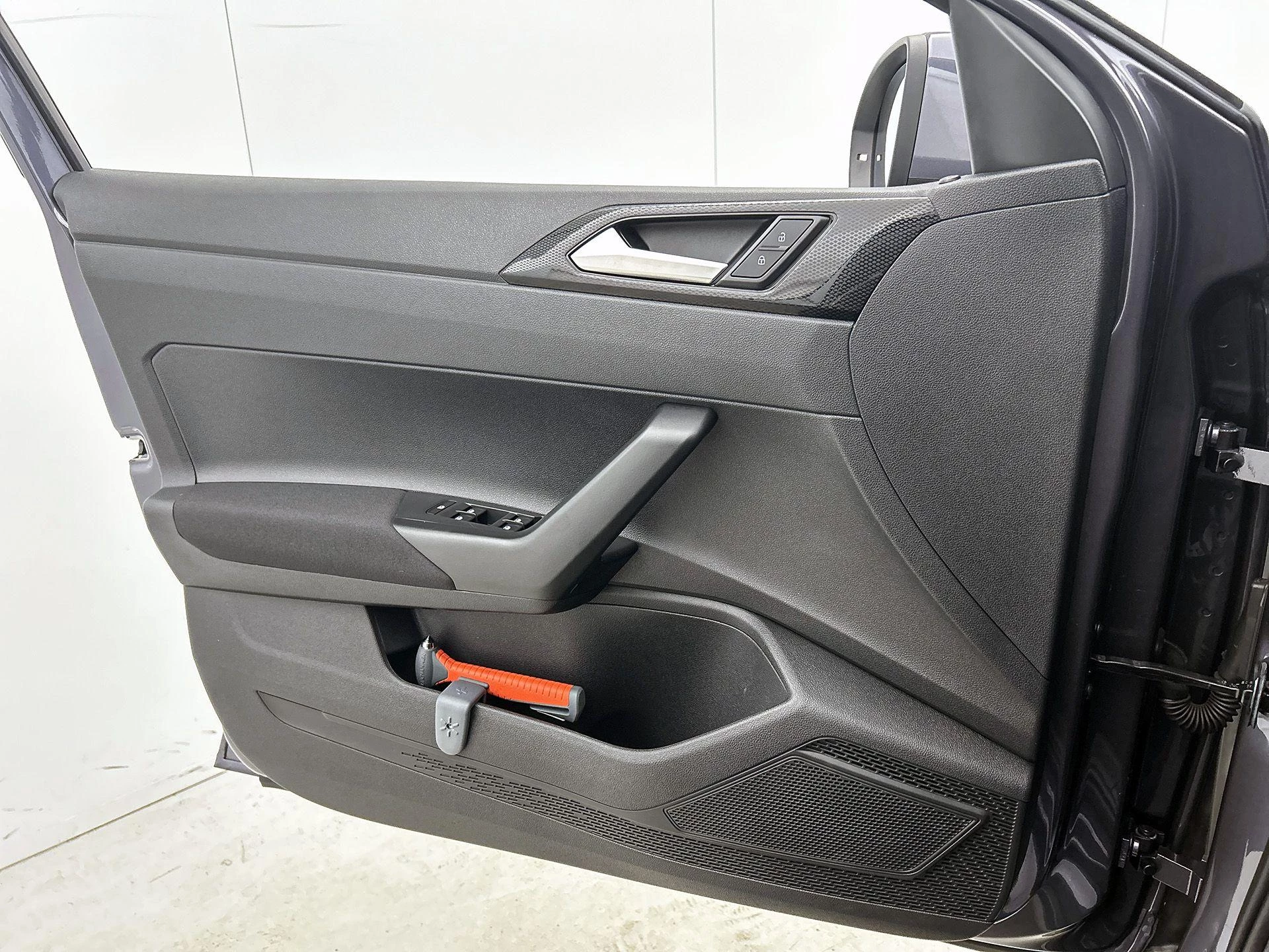 Volkswagen-Taigo-image-24