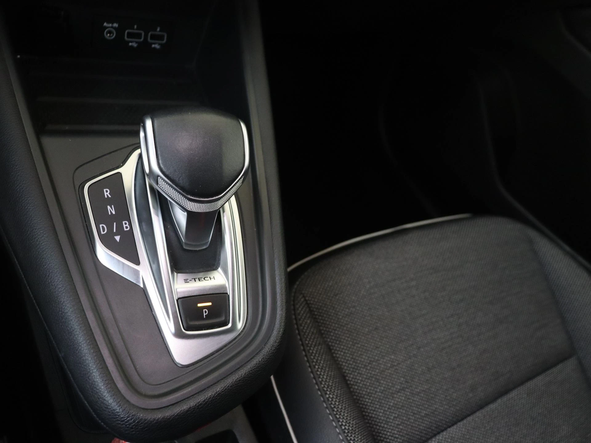 Renault-Captur-image-15
