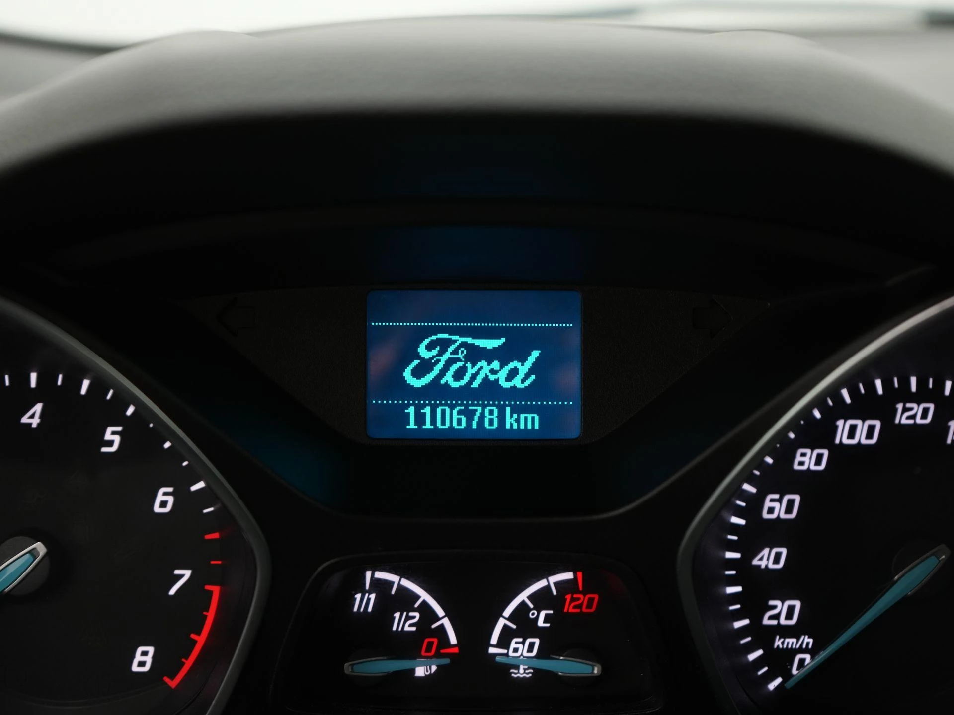 Ford-Kuga-image-26