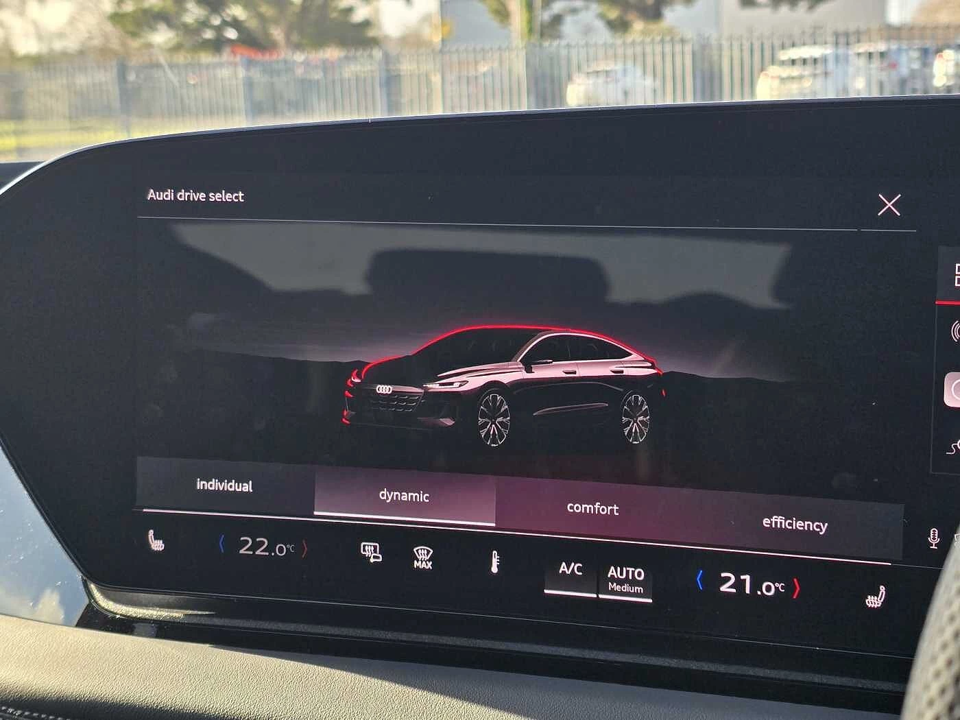 Audi-A6 Sportback e-tron-image-24