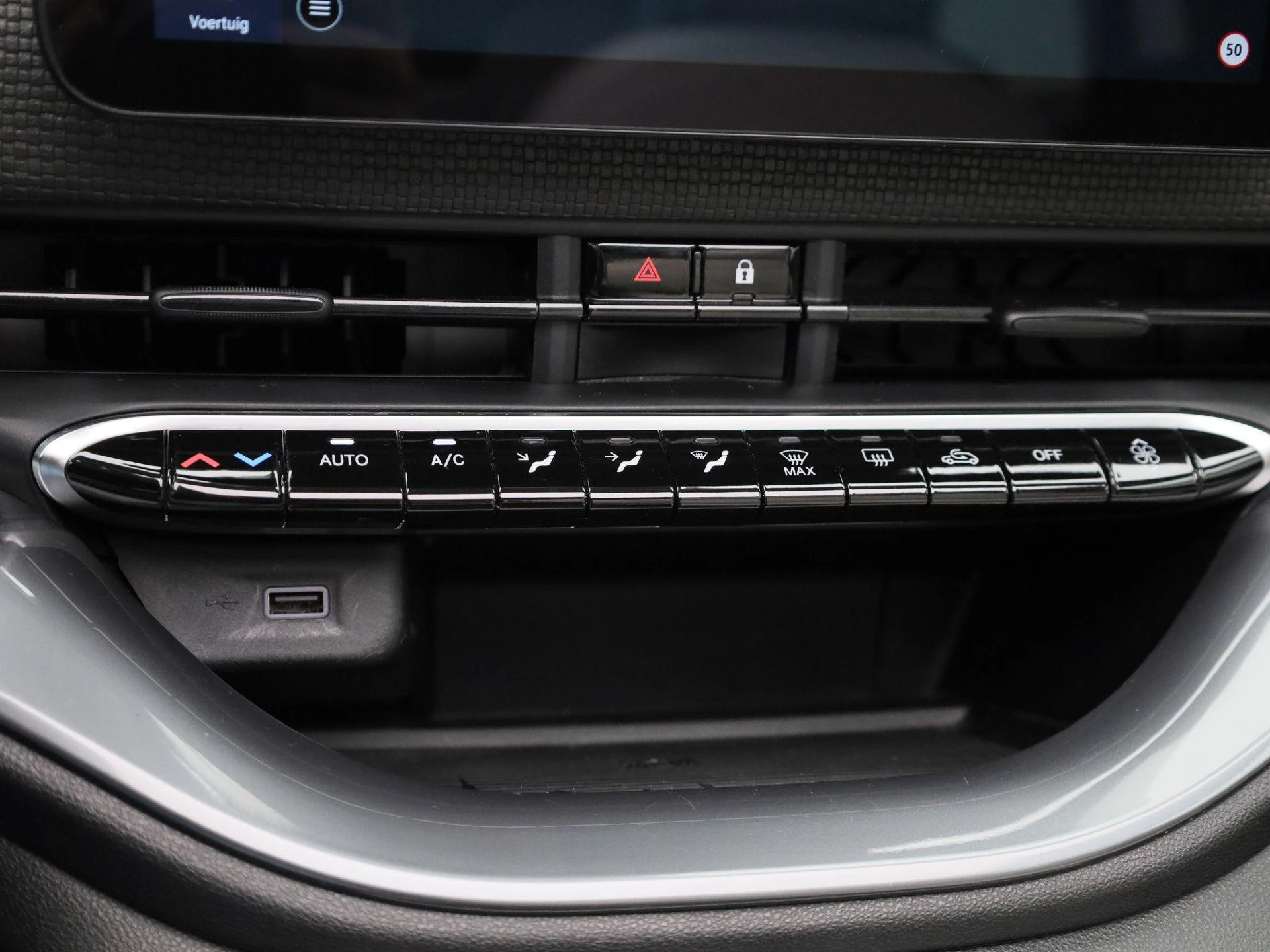 Fiat-500e-image-17