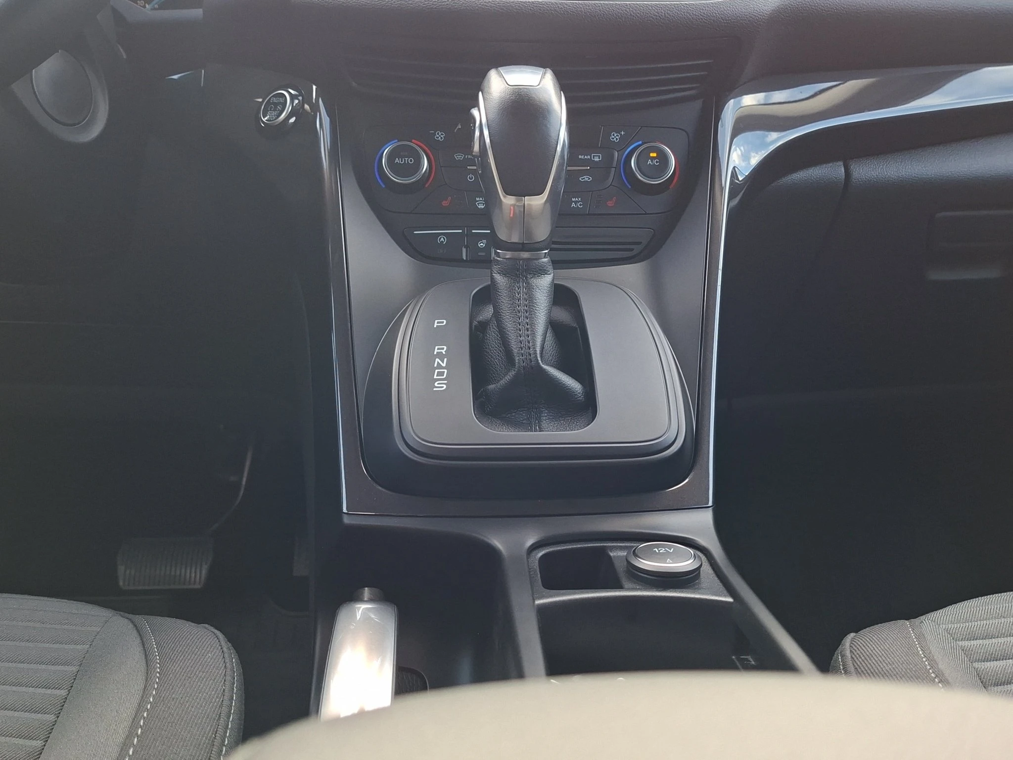 Ford-Grand C-Max-image-13