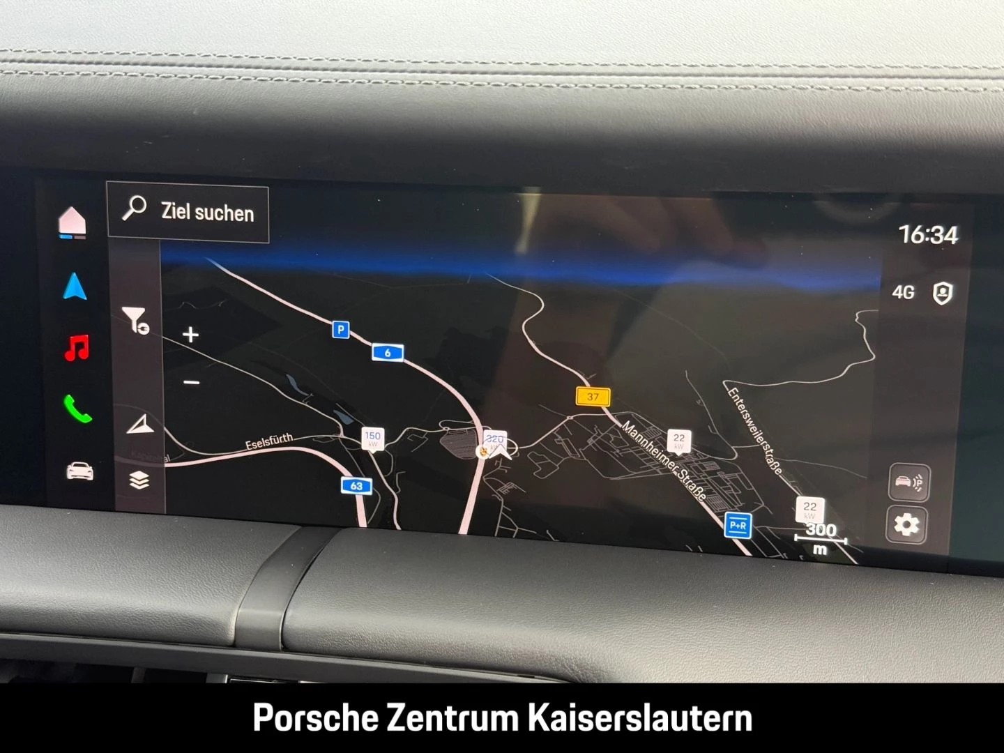 Porsche Taycan Black Edition InnoDrive HA-Lenkung HeadUp black edition