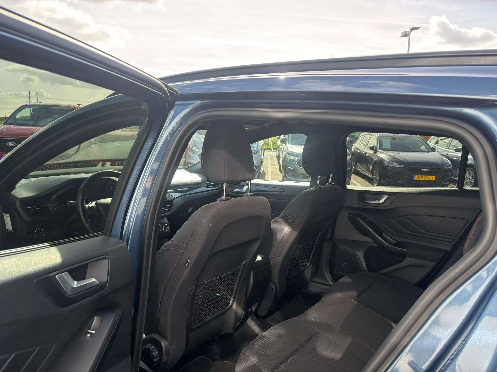 Ford-Focus-image-7