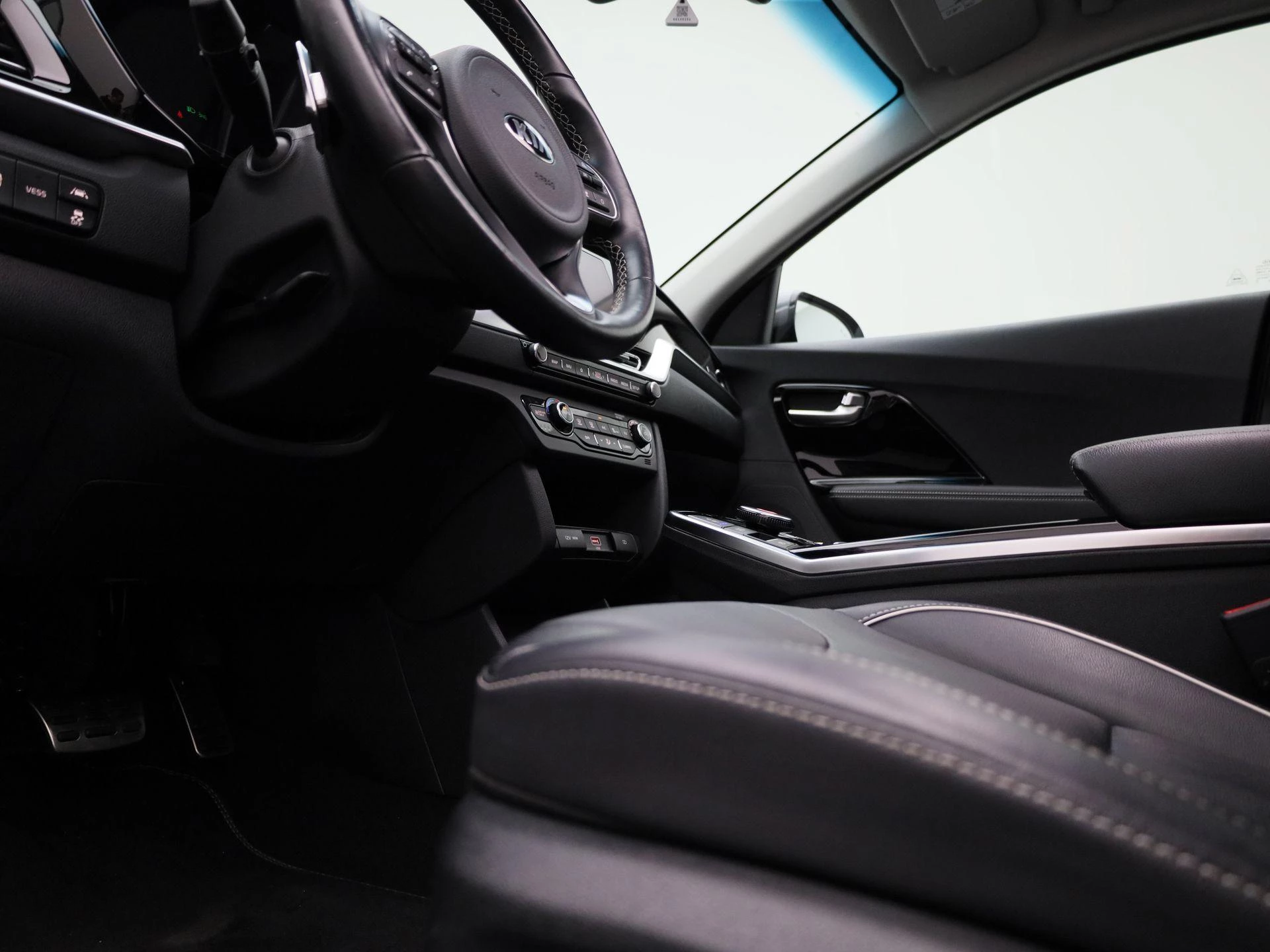 Kia-e-Niro-image-35