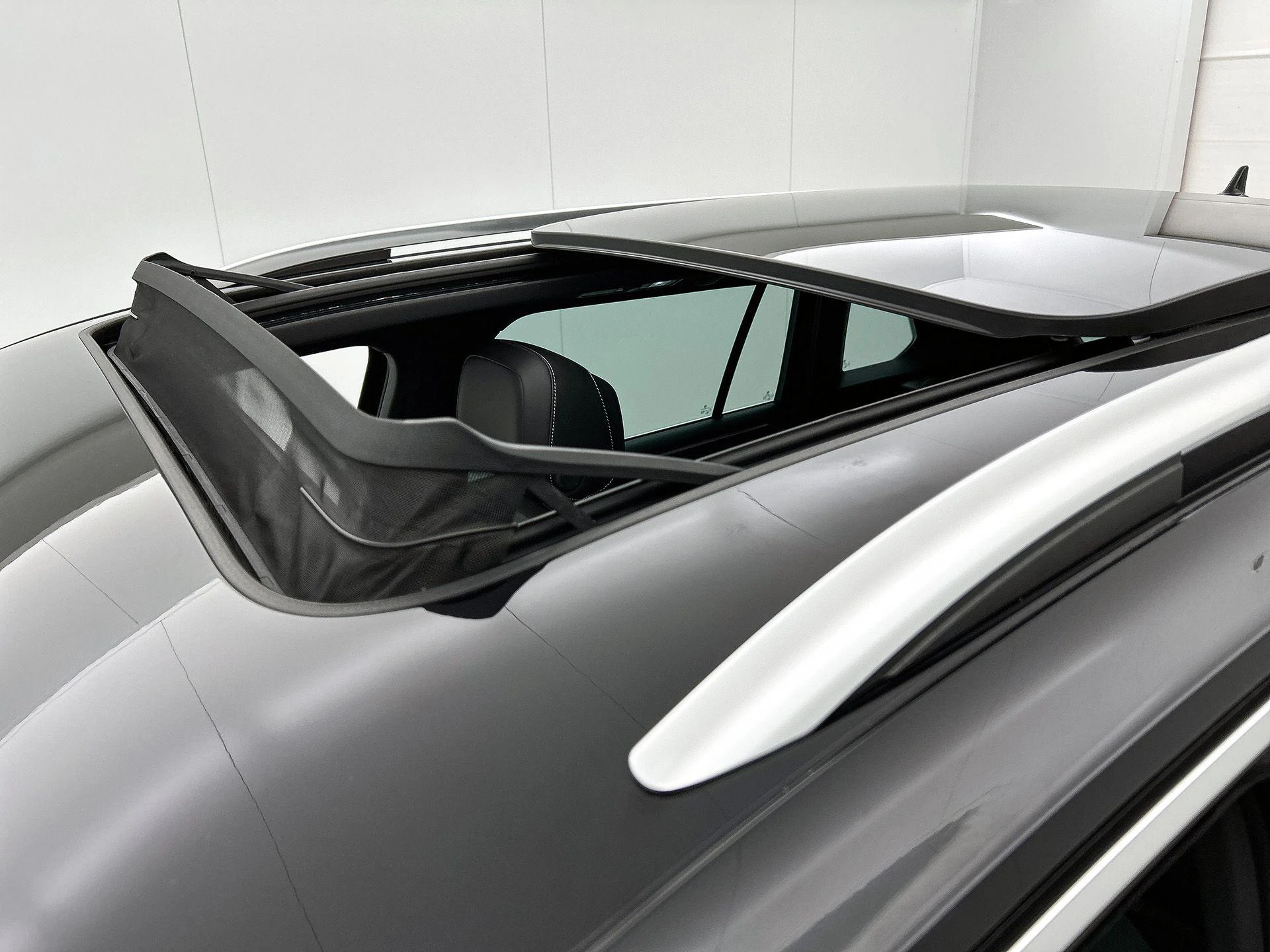 Volkswagen-Tiguan-image-47