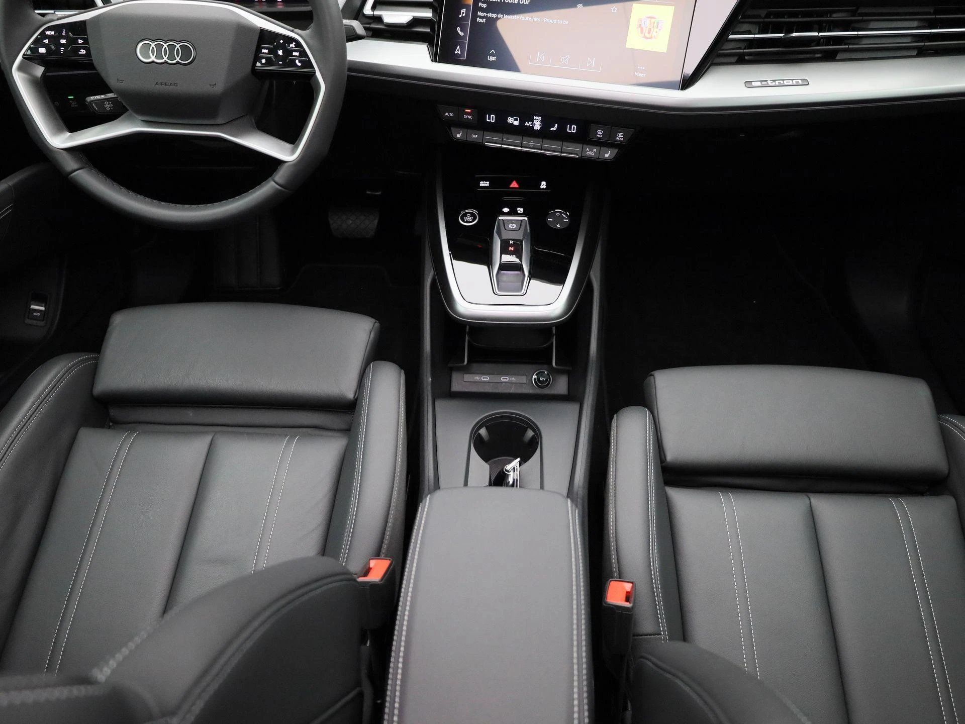 Audi-Q4 e-tron-image-8