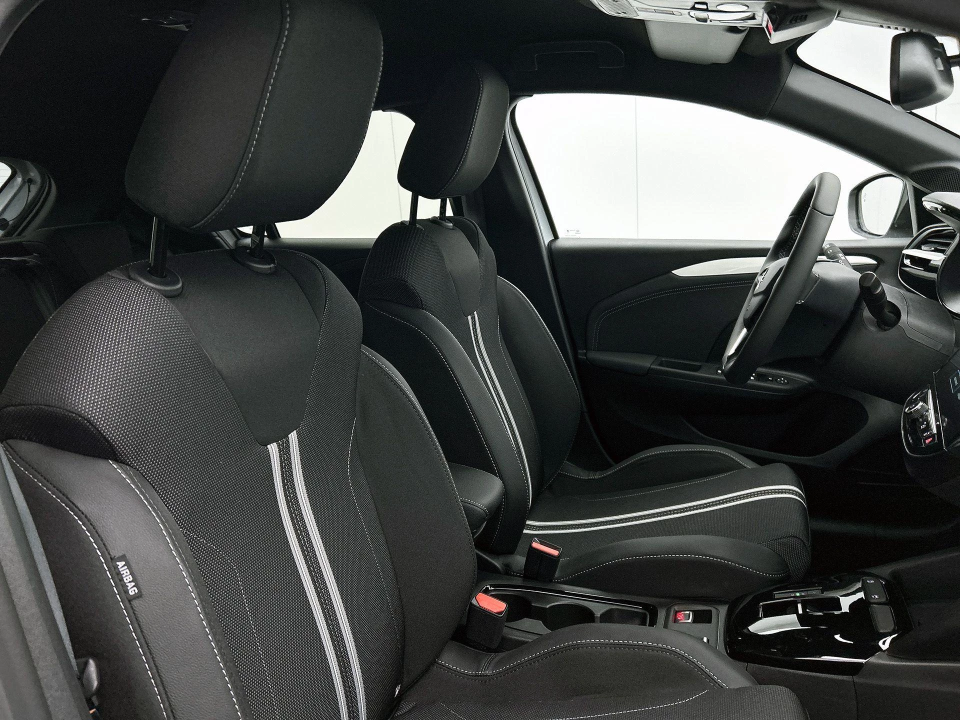 Opel Corsa 1.2 Turbo Hybrid GS