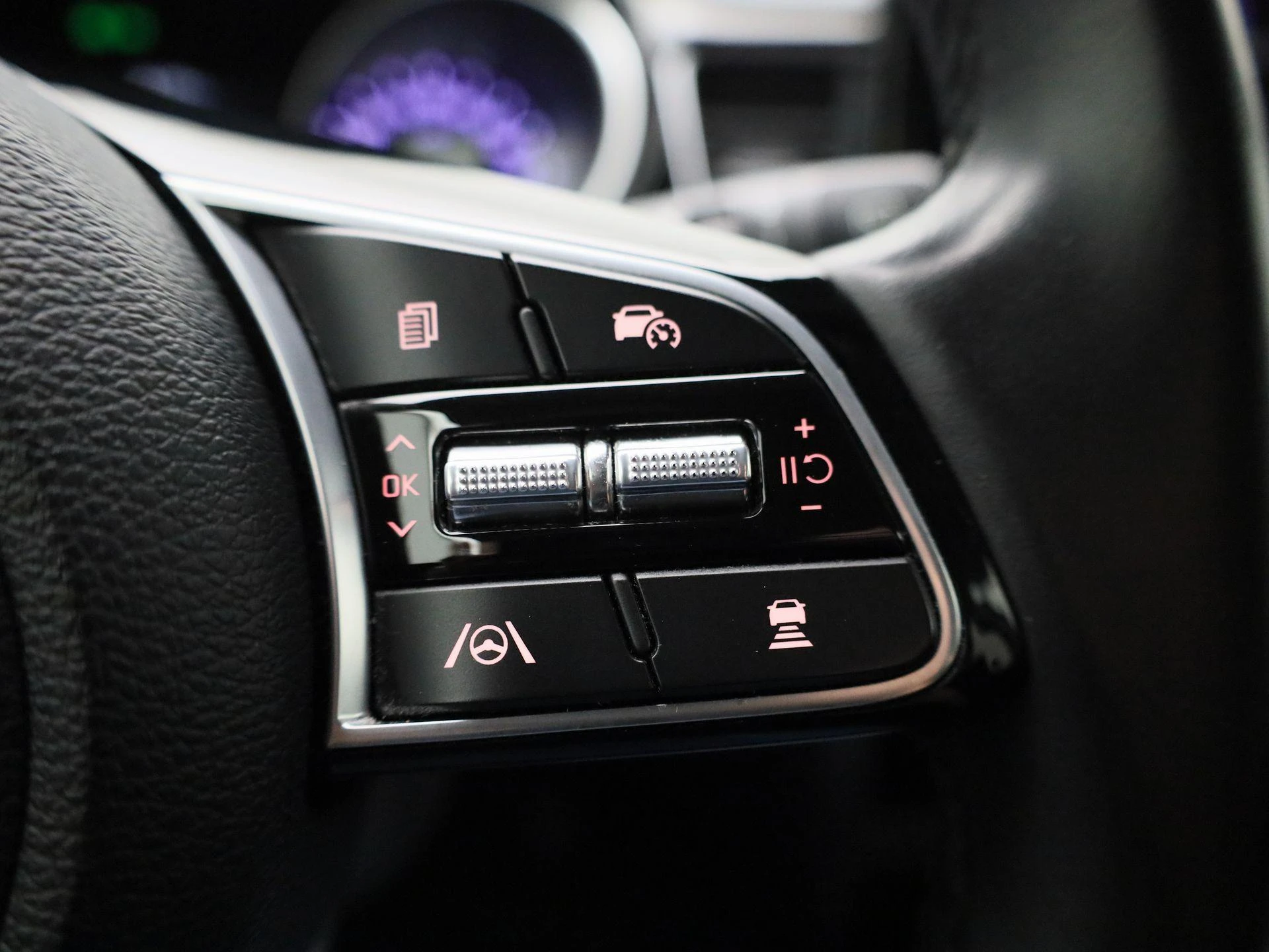 Kia-Ceed Sportswagon-image-19