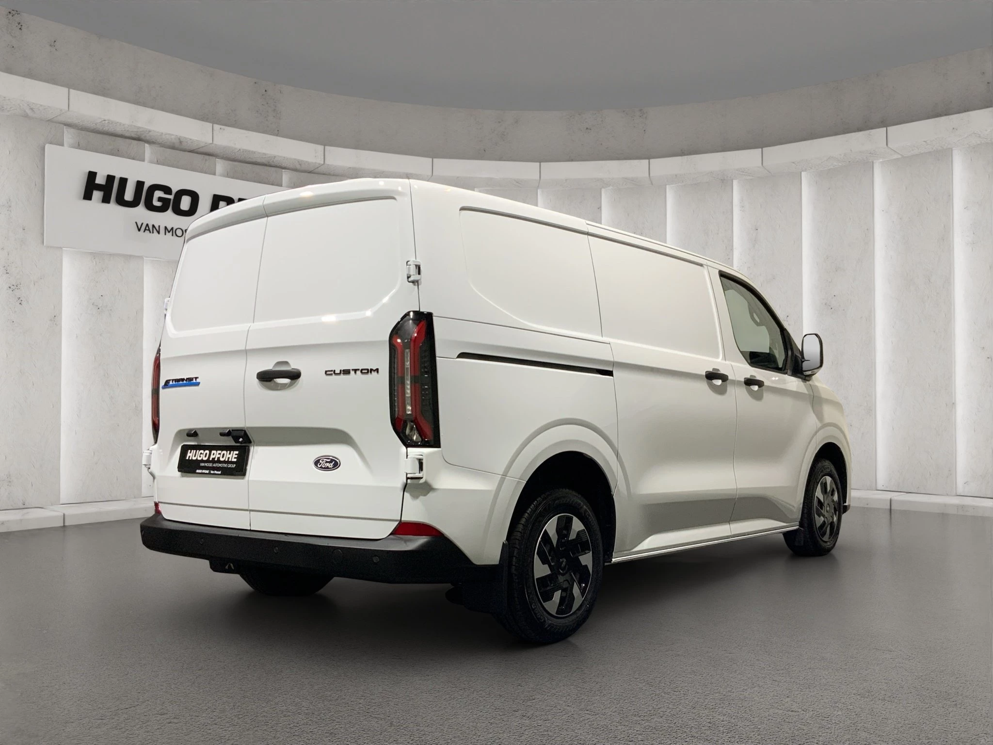 Ford-Transit Custom-image-4