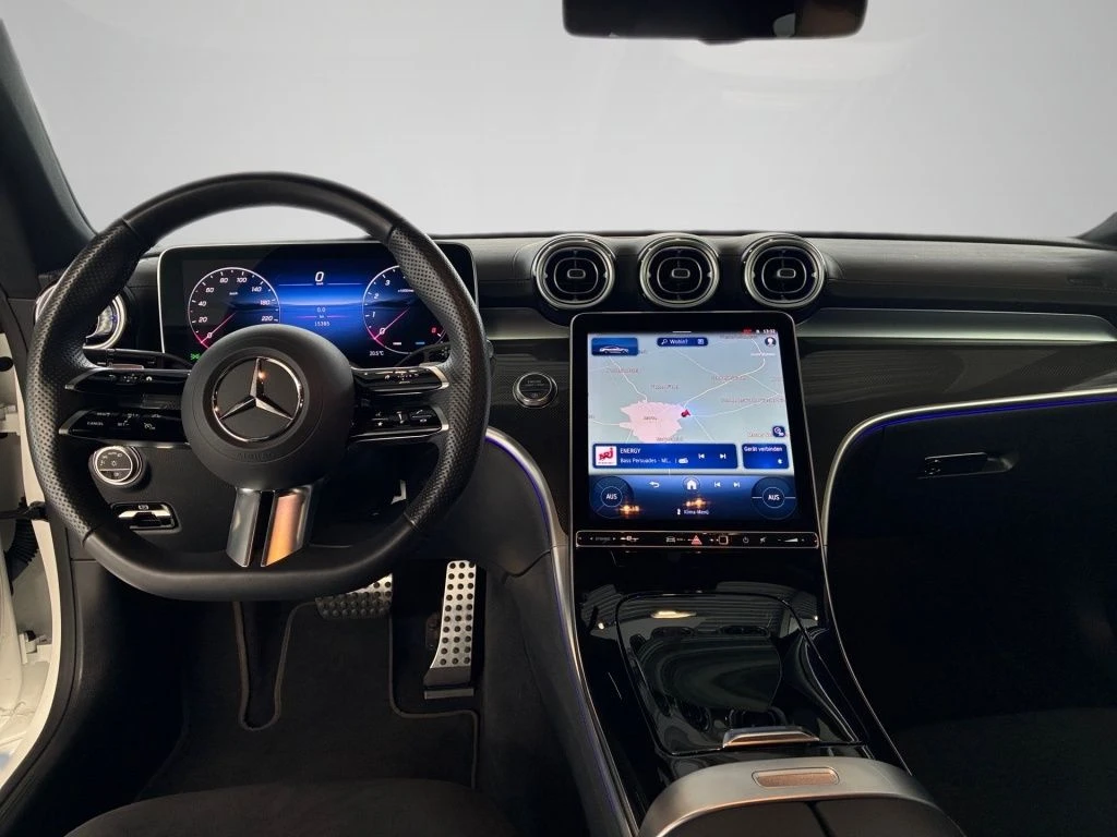 Mercedes-Benz-CLE 200-image-10