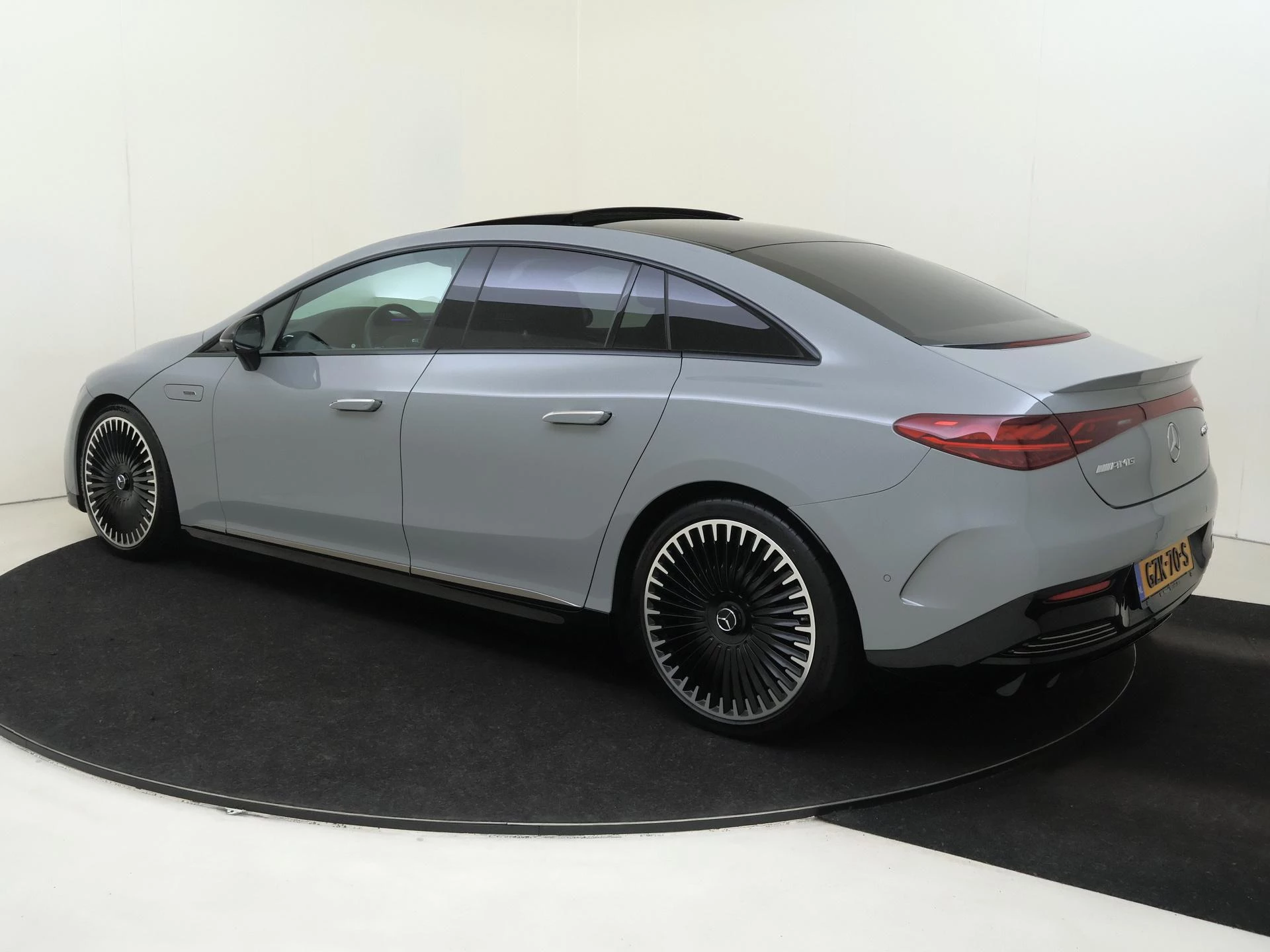 Mercedes-Benz Eqe