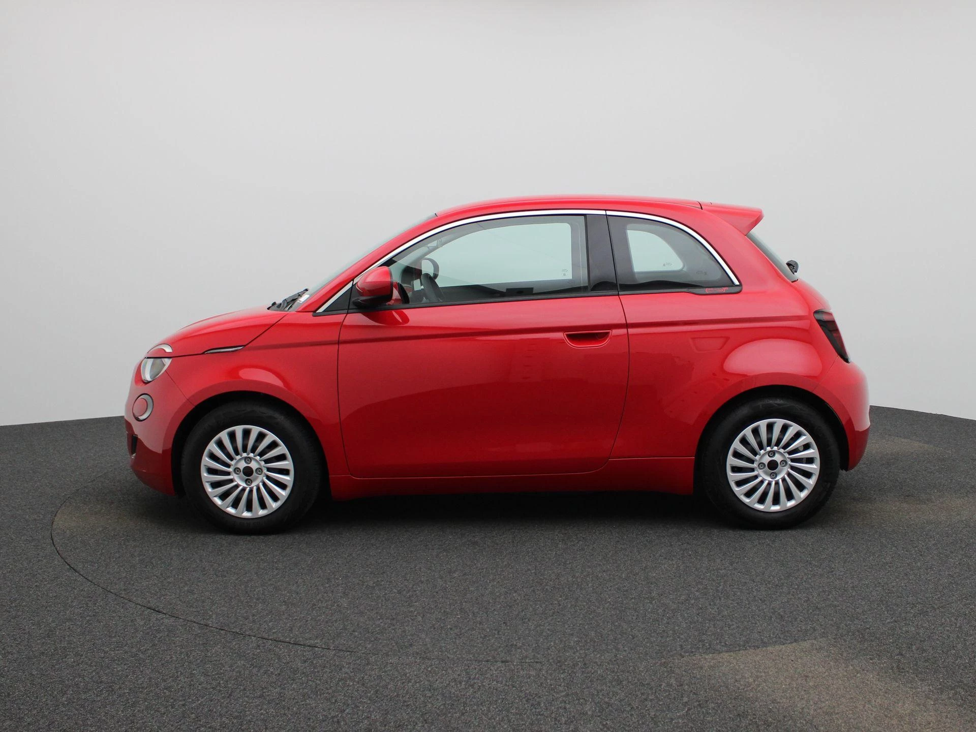 Fiat-500e-image-3