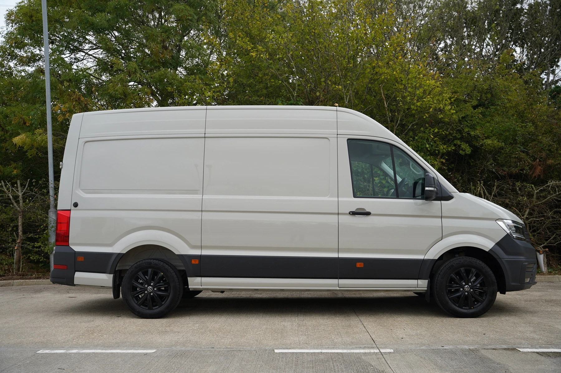 Volkswagen-Crafter-image-3