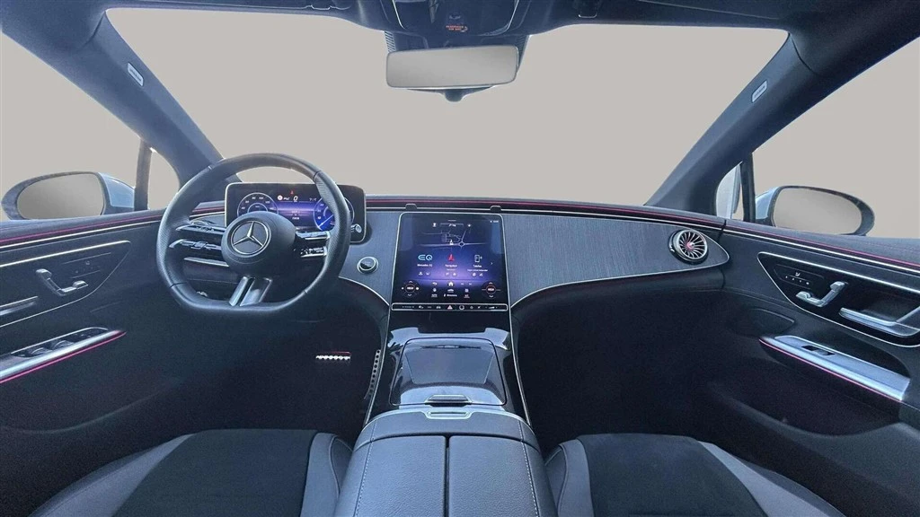 Mercedes-Benz-EQE-image-14