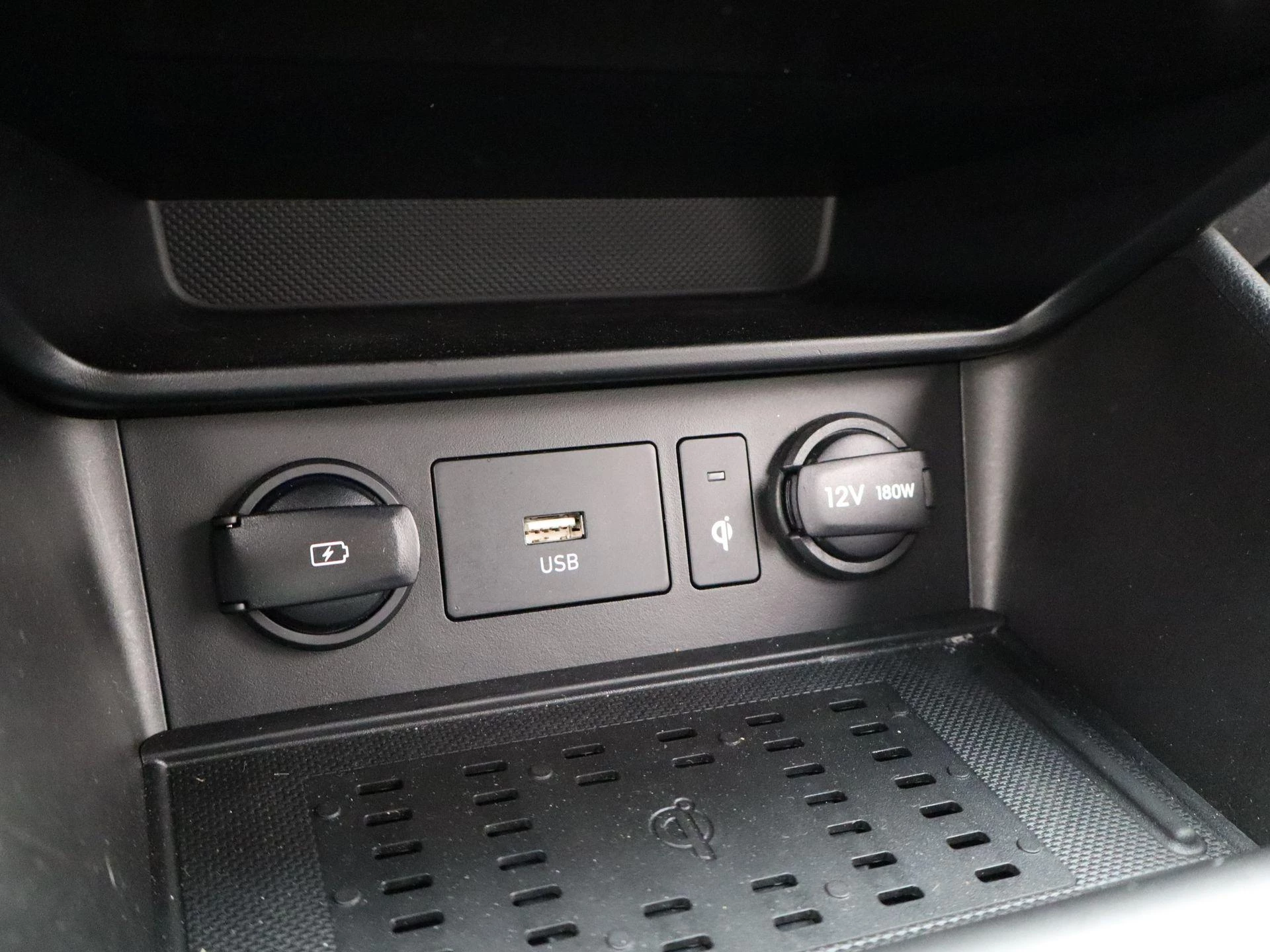 Hyundai Kona 1.6 GDI HEV Fashion Design Sky