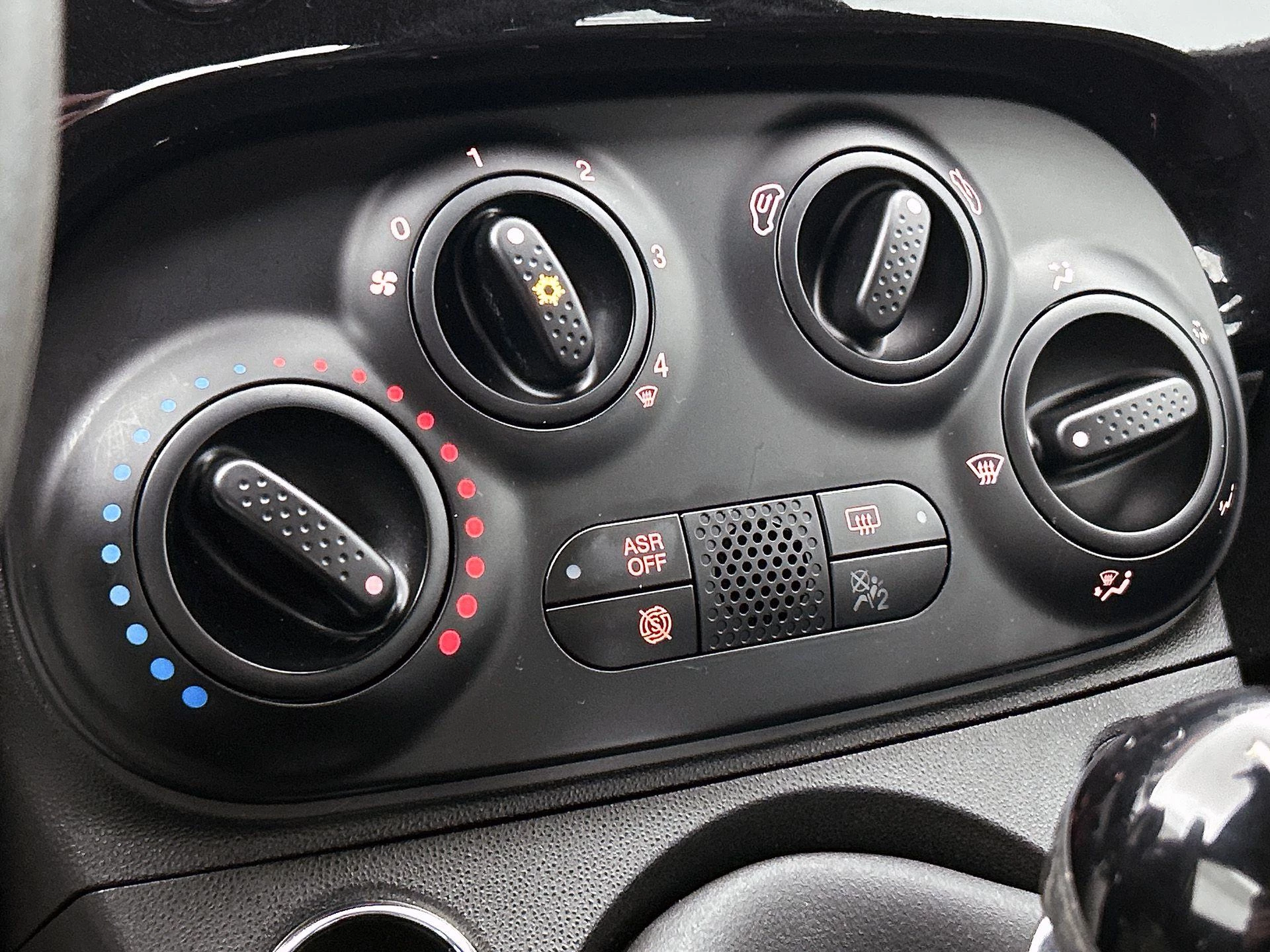 Fiat-500-image-16