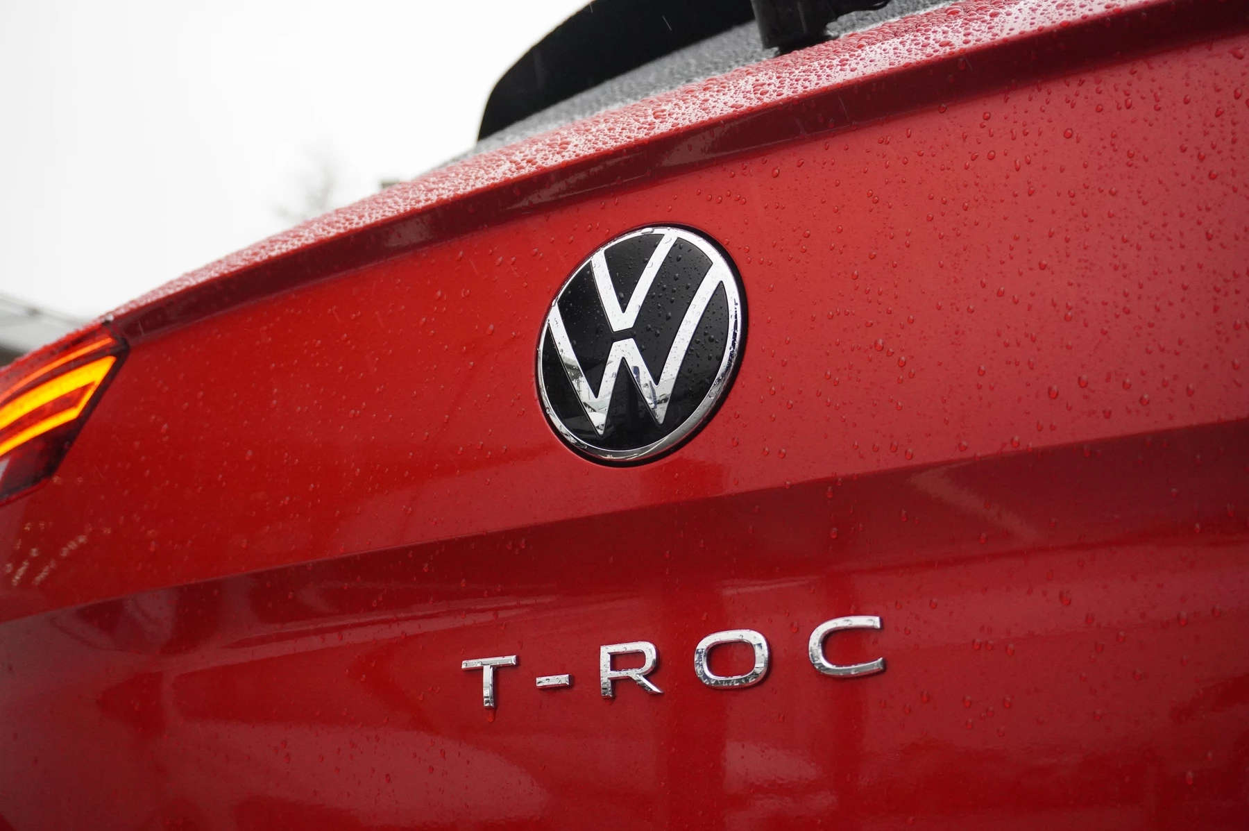 Volkswagen-T-Roc-image-48