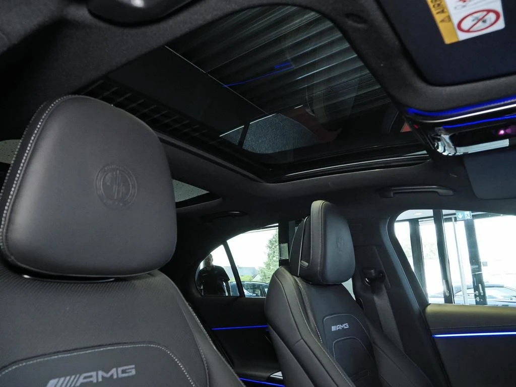 Mercedes-AMG-E-Klasse 53 AMG-image-15