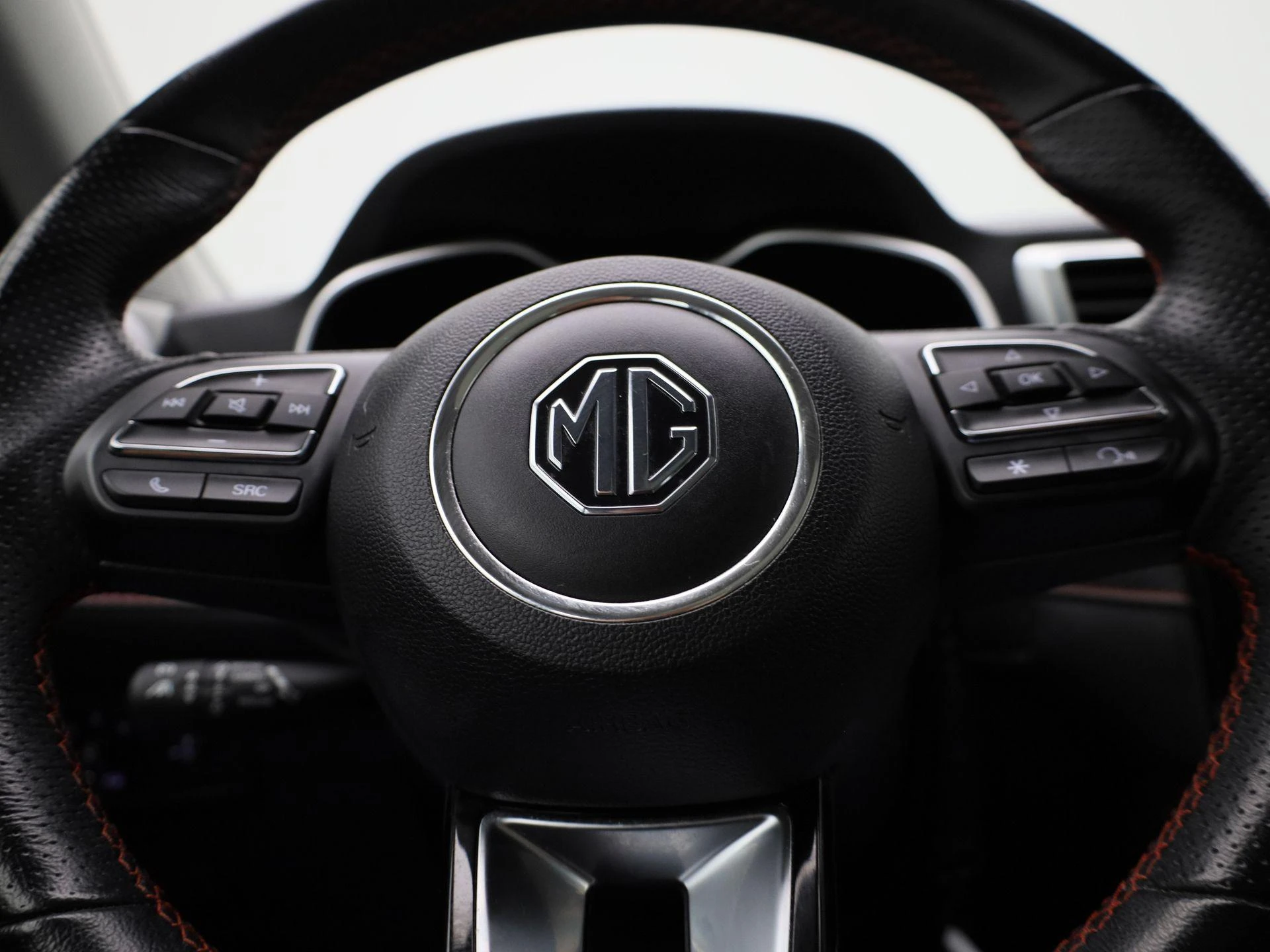 MG-ZS EV-image-27