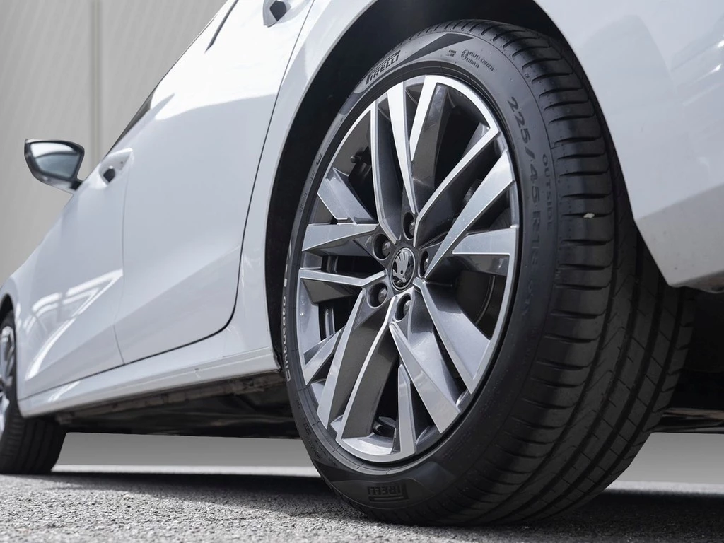 Škoda-Octavia-image-4
