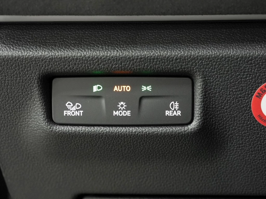 Volkswagen Tiguan 1.5 eTSI 150 PS R-Line WKR, NAVI, Leder