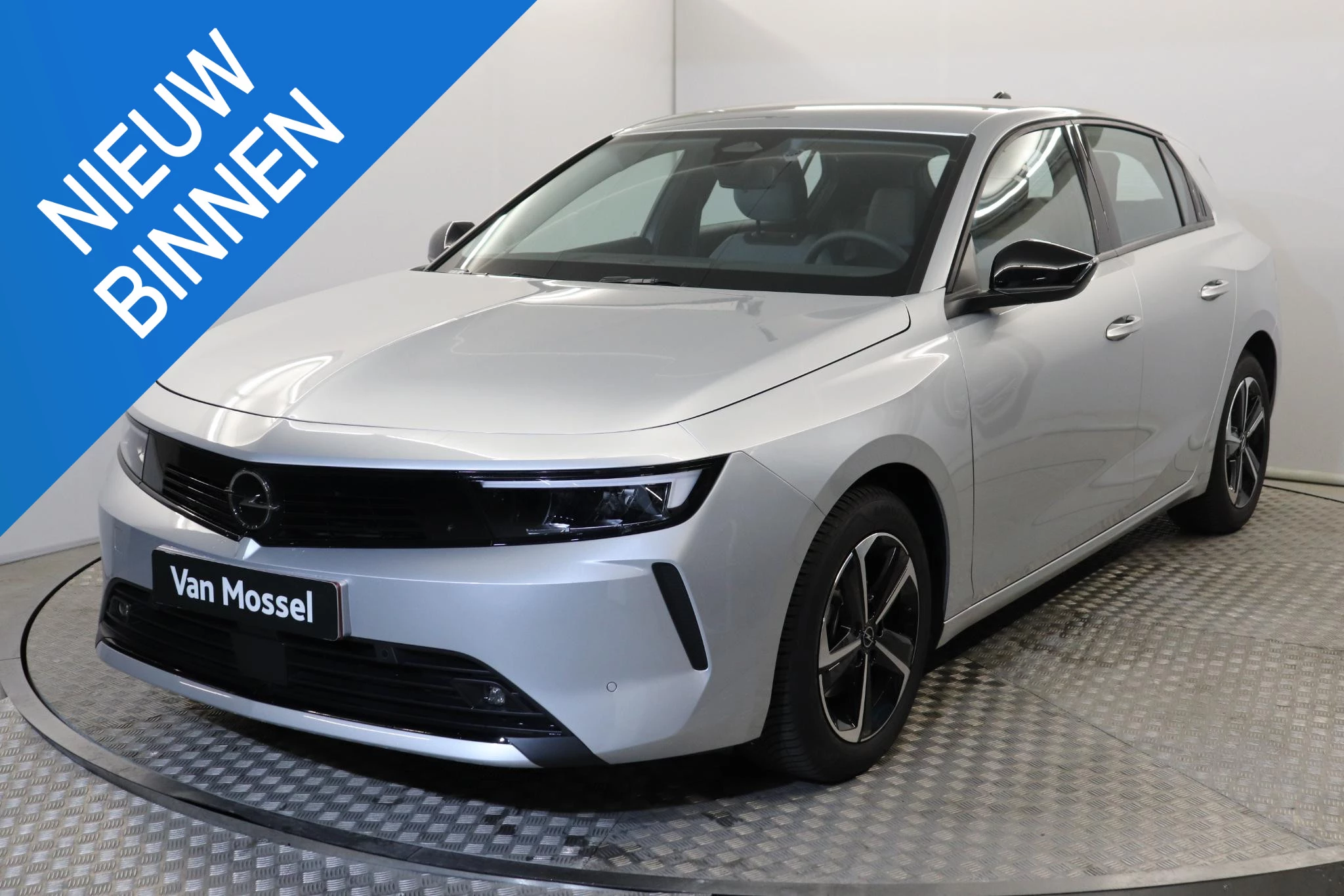 Opel-Astra-image-0