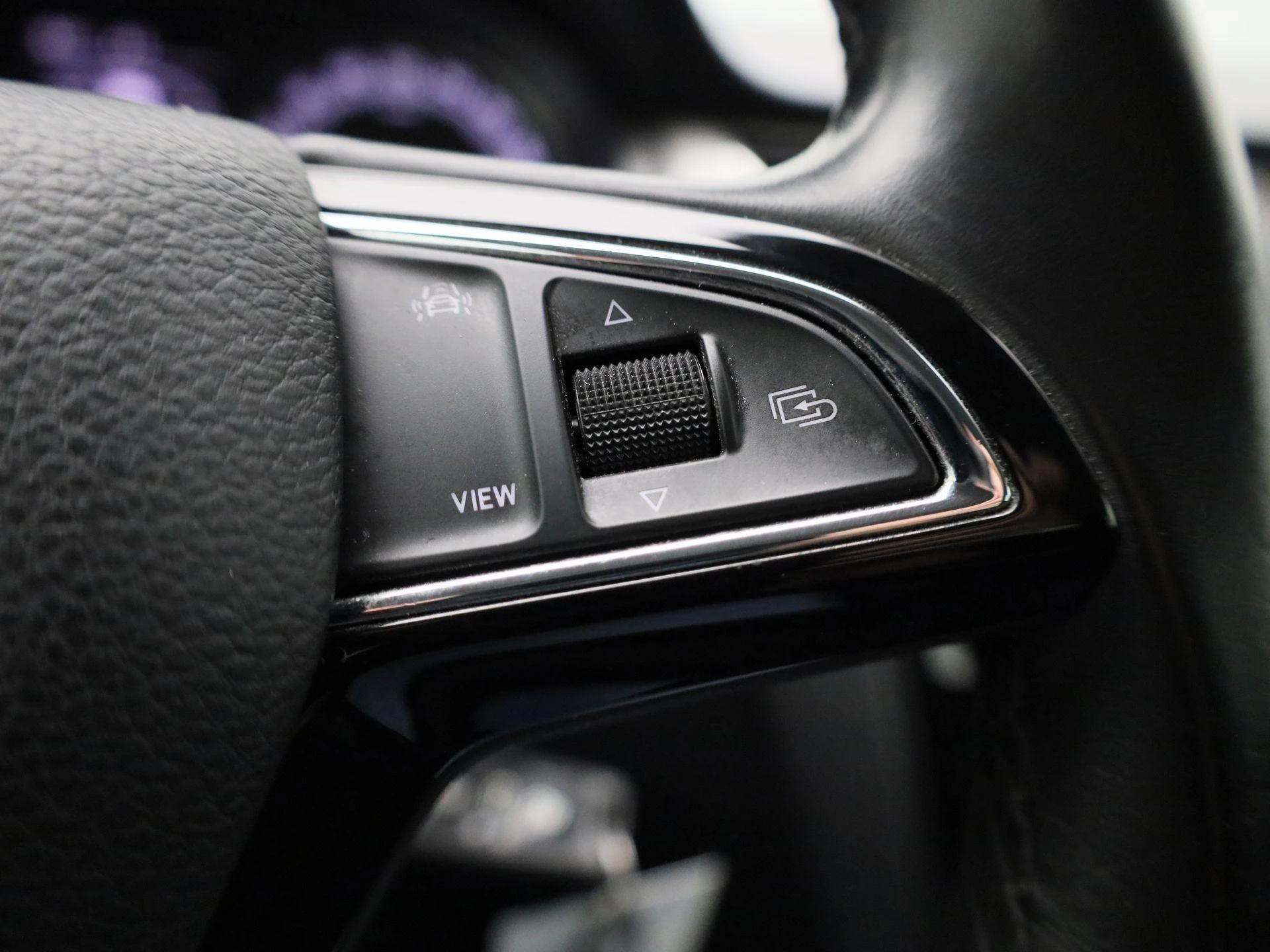 Škoda Rapid Spaceback 1.0 TSI Greentech Clever
