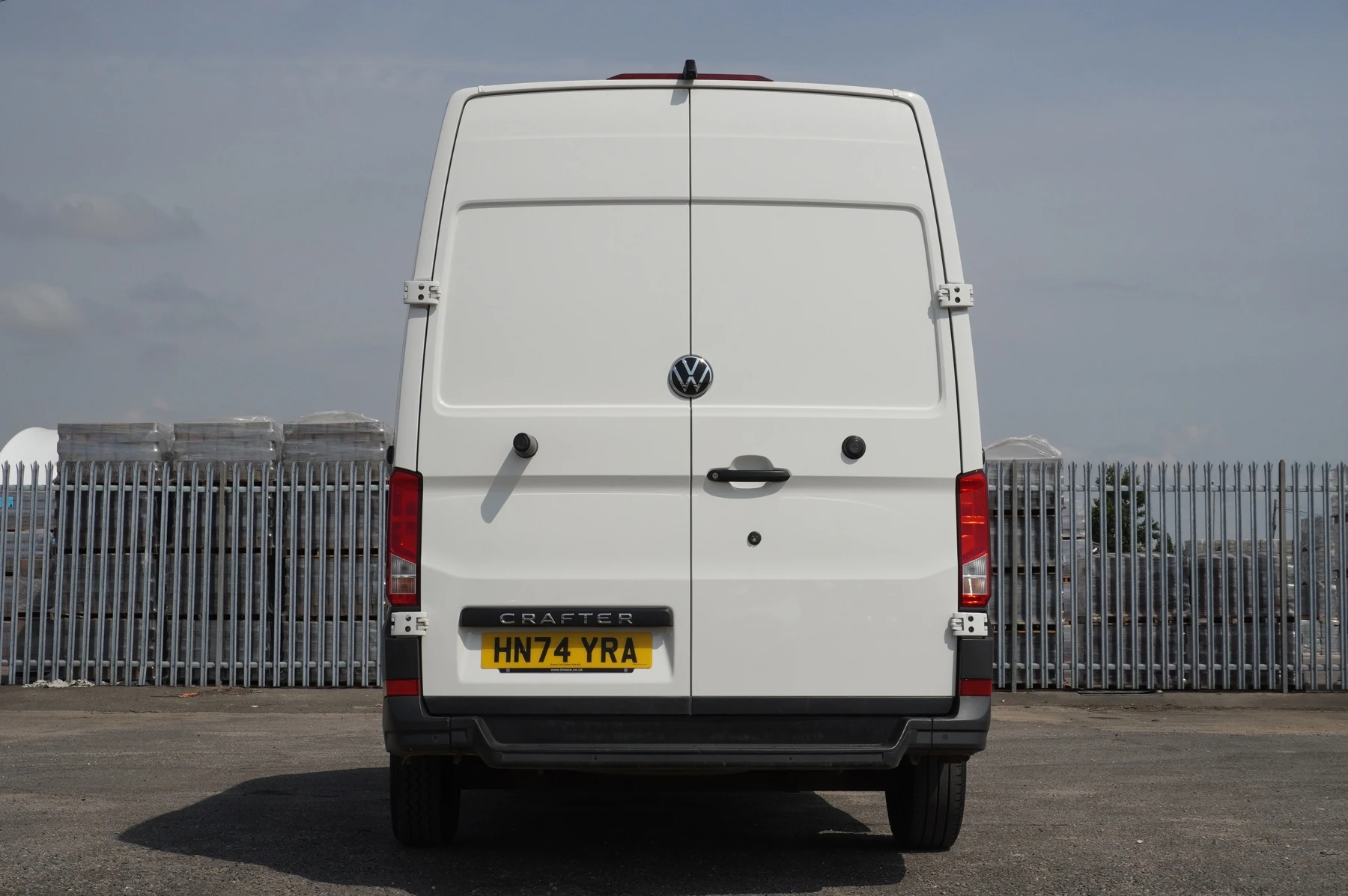 Volkswagen-Crafter-image-26