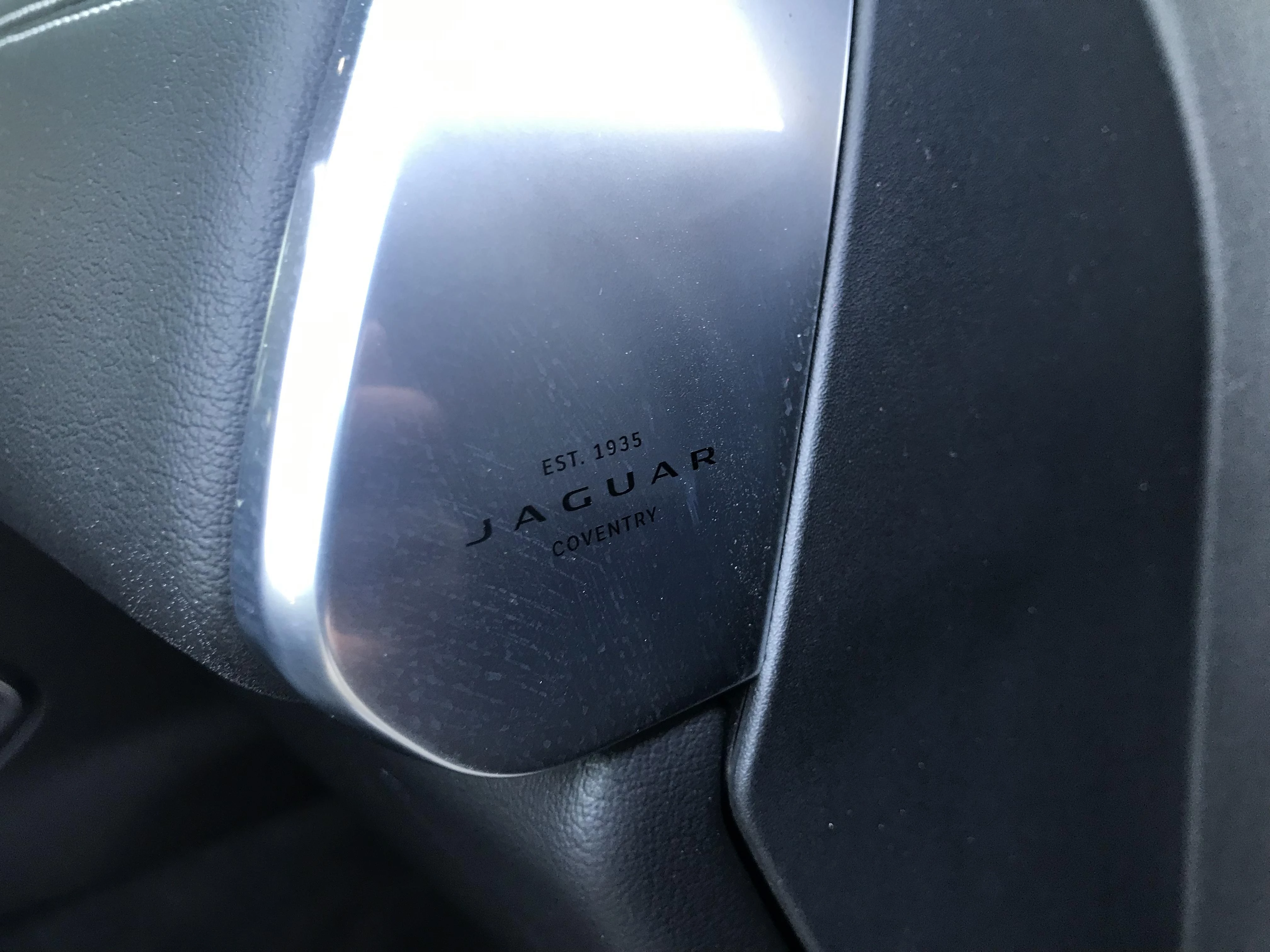 Jaguar-F-PACE-image-17